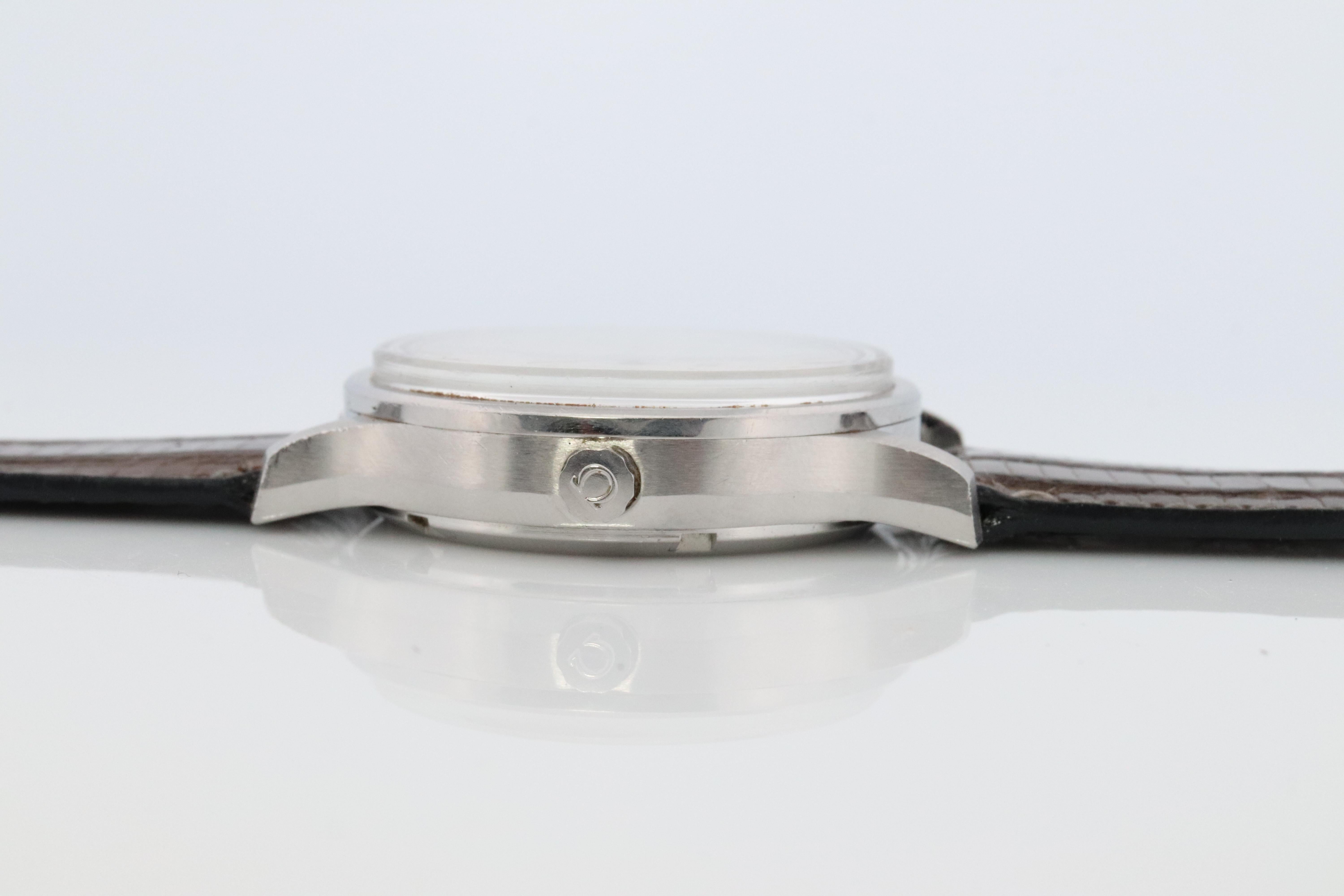 OMEGA Constellation Electronic. Mens Omega Watch F300 Constellation Chronometer For Sale 4