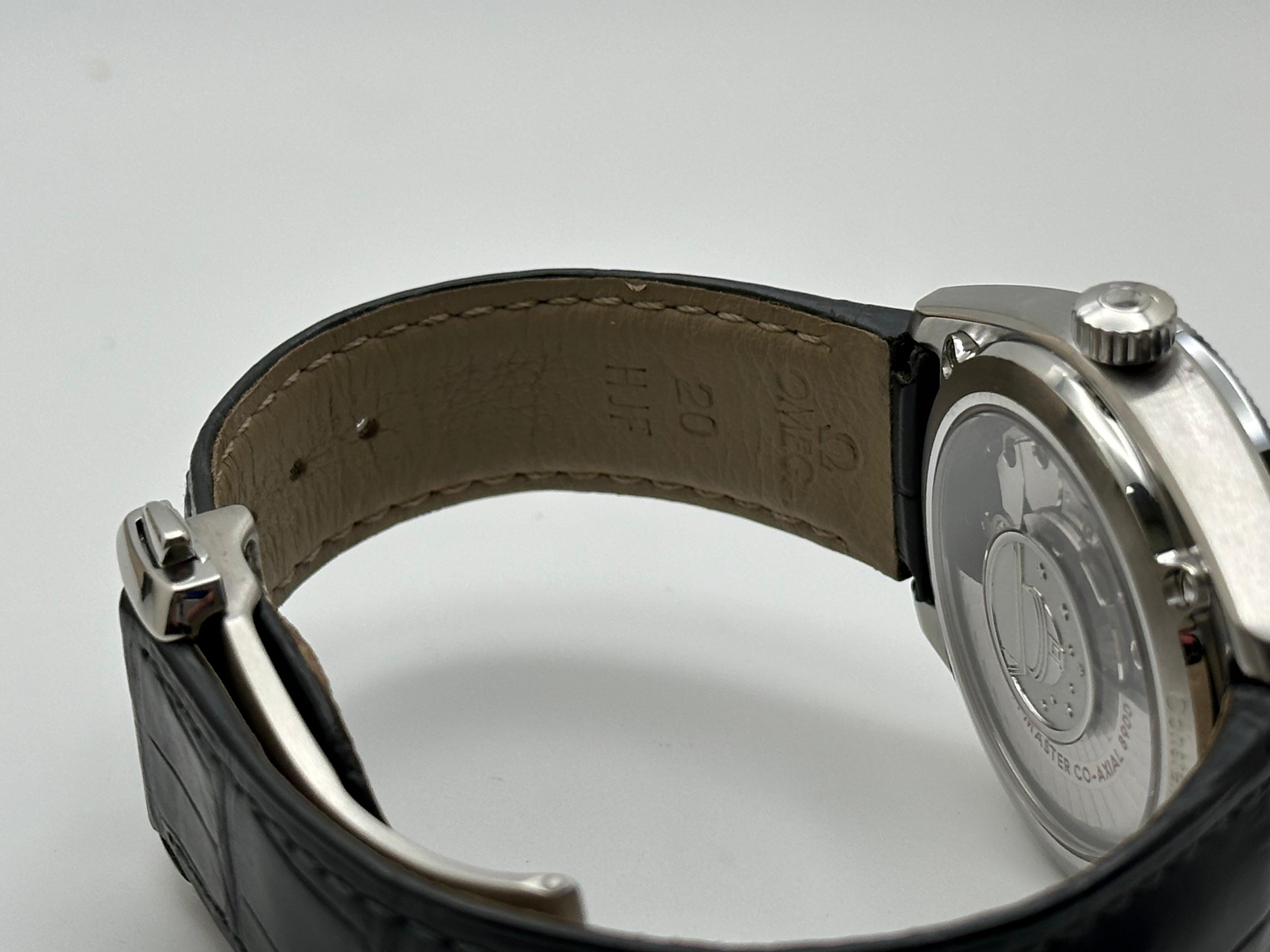 Omega Constellation Globemaster 130.33.39.21.02.001 Stainless Steel Box Paper For Sale 6