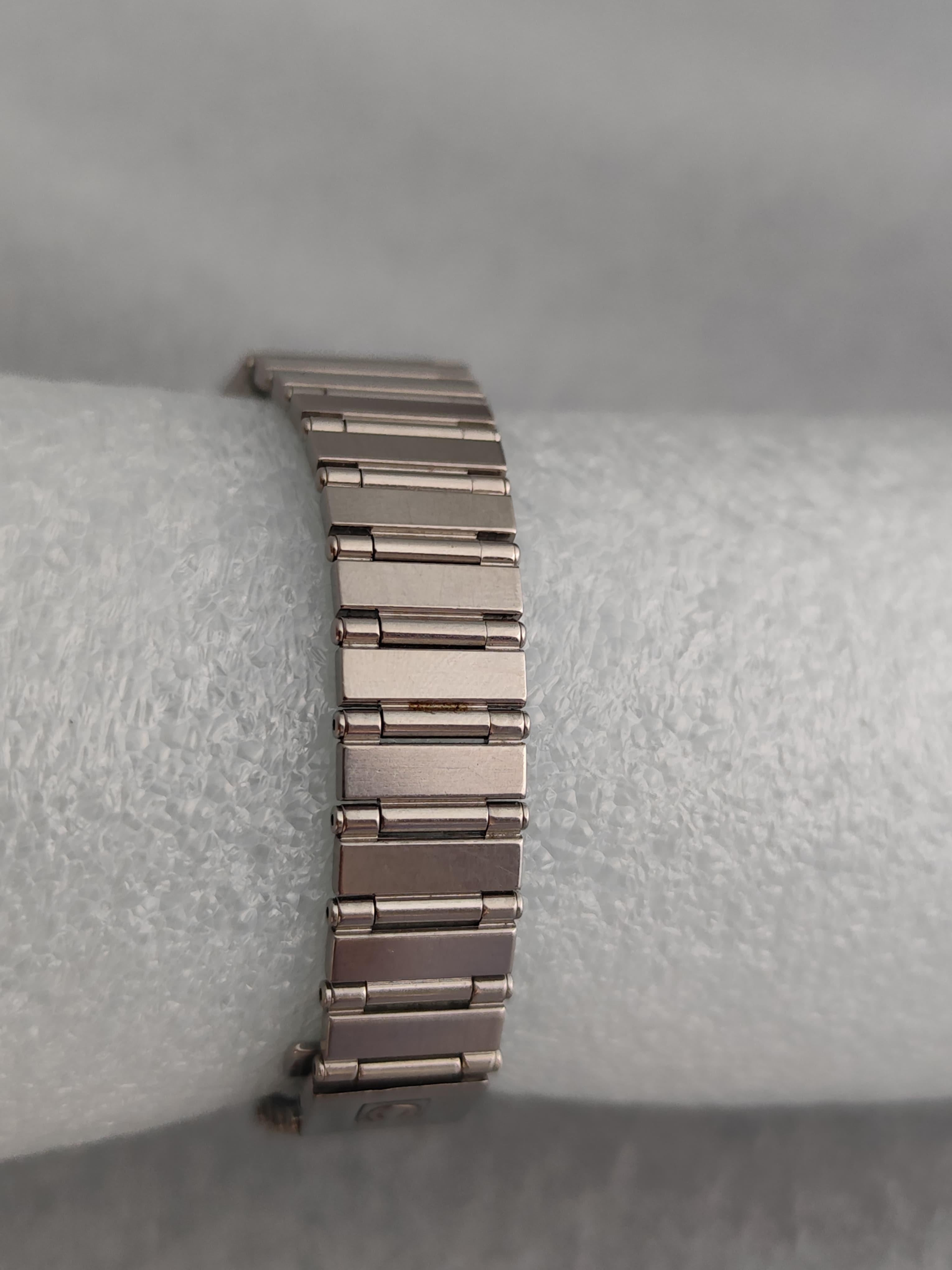 Omega Constellation Ladies 7951080 Manhattan 18K Gold Steel Ladies Watch In Good Condition For Sale In Toronto, CA