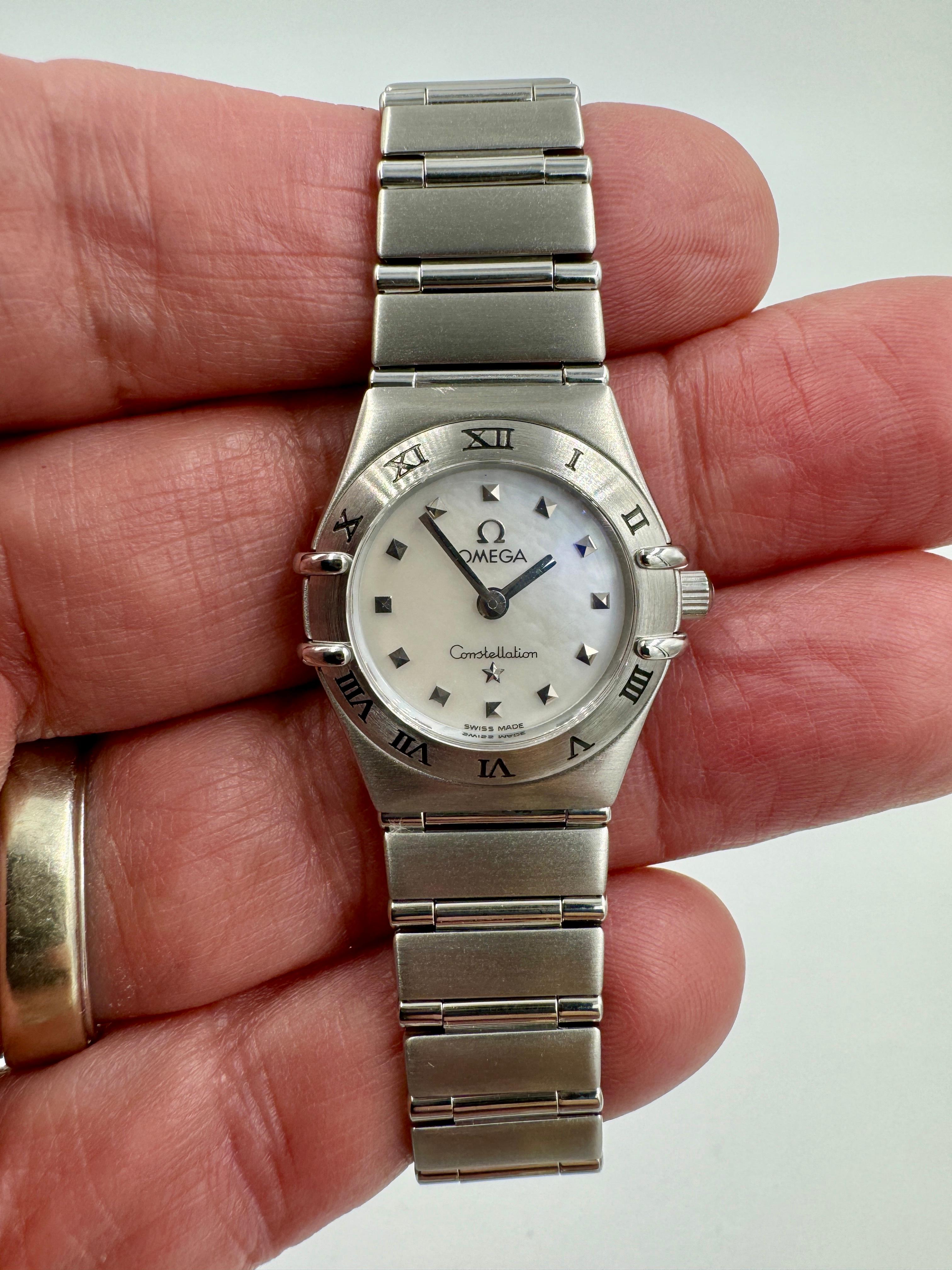 Omega Constellation Ladies Mother Of Pearl Dial Quartz Stainless Wristwatch For Sale 3