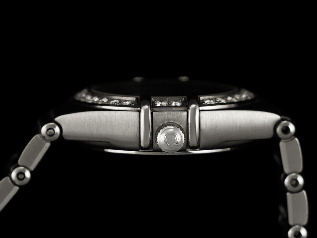 OMEGA CONSTELLATION Ladies SS Steel & Factory Diamond Watch - Mint with Warranty For Sale 1