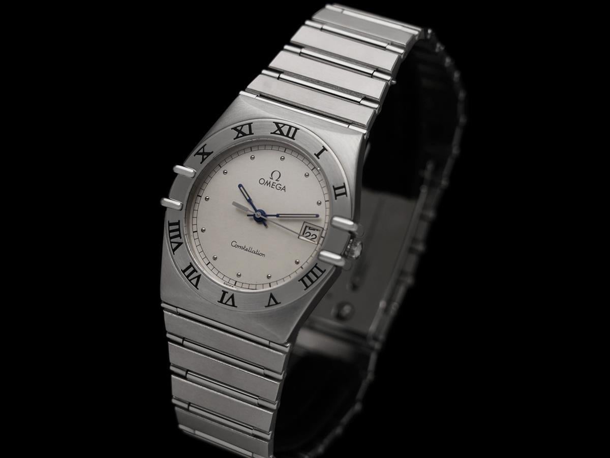 Reloj Omega Constellation Manhattan para caballero de 35 mm con esfera plateada - SS cepillado en Excelente estado para la venta en Suwanee, GA