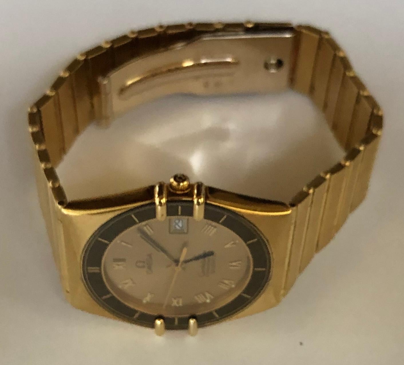 Contemporary Omega Constellation Manhattan Watch Full 18 Karat Yellow Gold