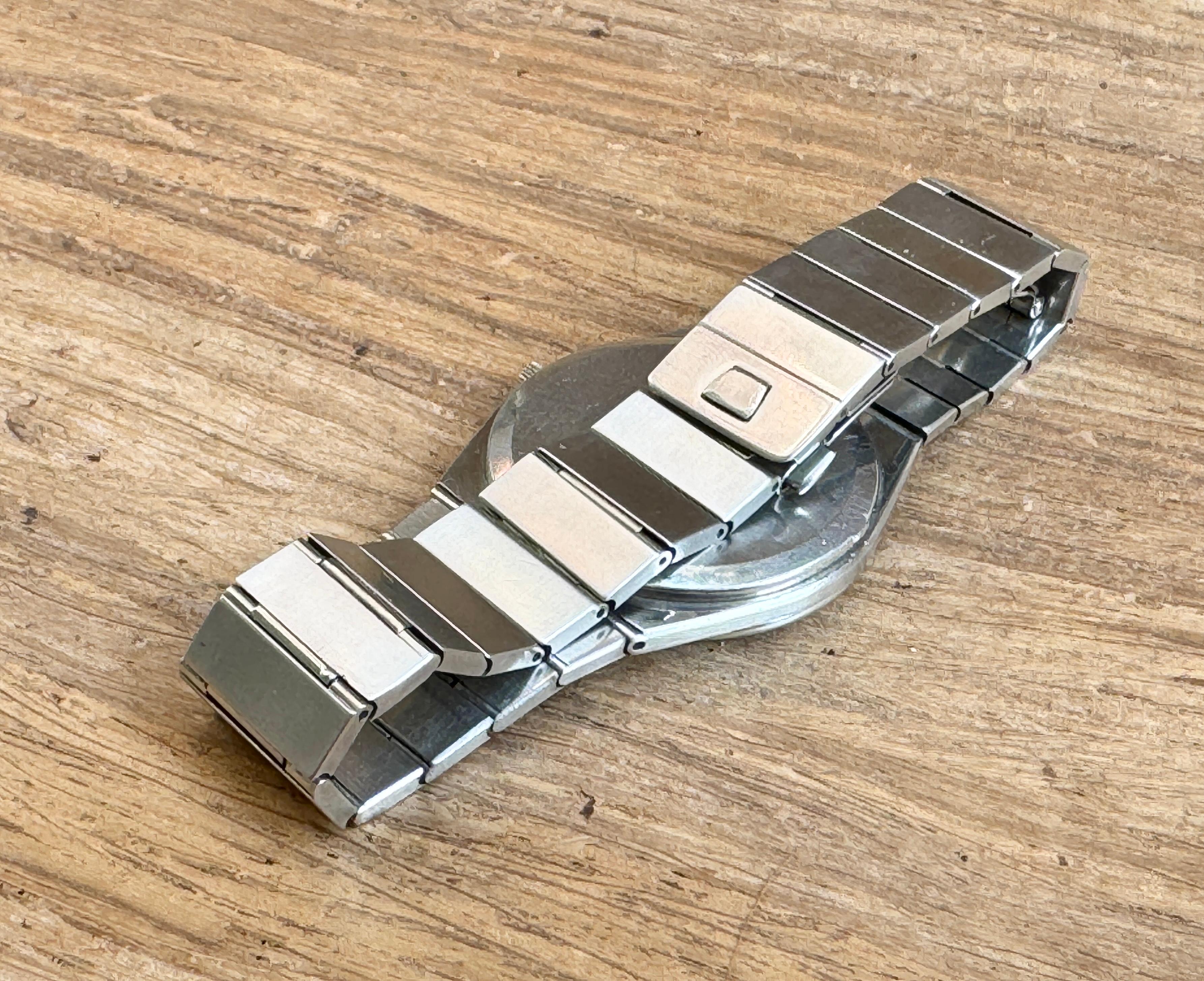 Omega Constellation Marine 1960147 Gerald Genta Porthole Watch 3