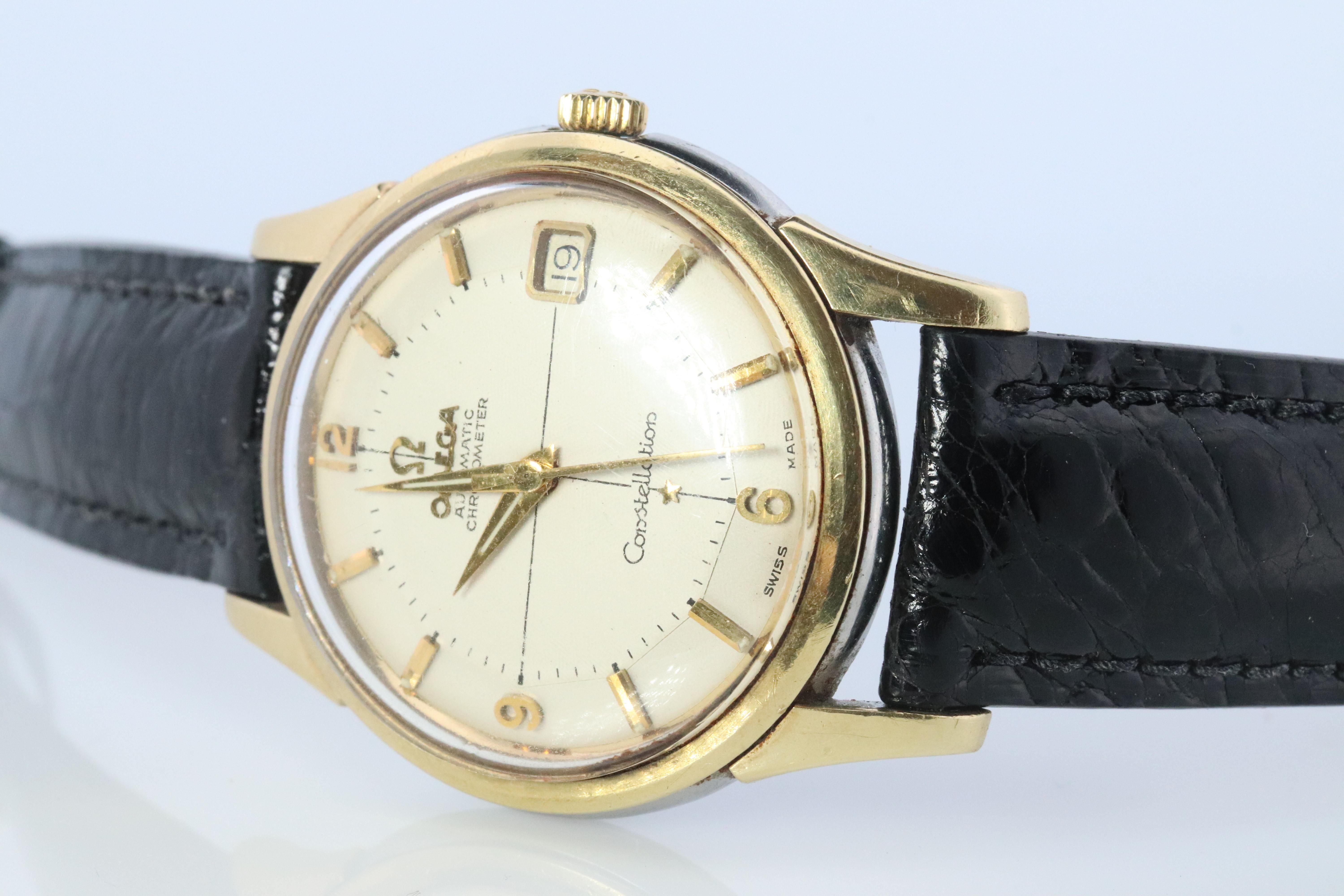Men's OMEGA Constellation Pie Pan Automatic Mens Watch. Ref 14393 SS and Yellow Gold. For Sale