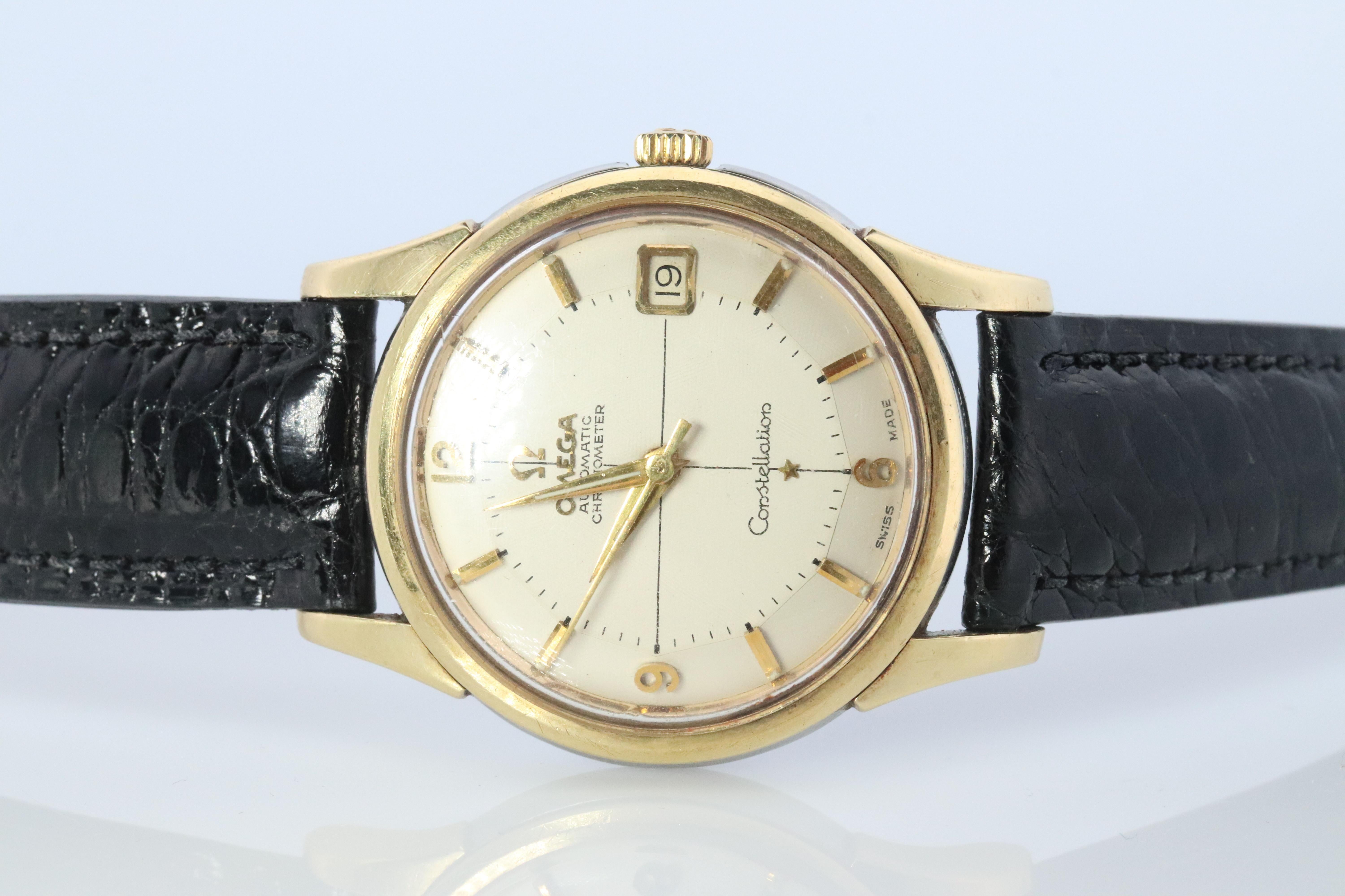 OMEGA Constellation Pie Pan Automatic Mens Watch. Ref 14393 SS and Yellow Gold. For Sale 2