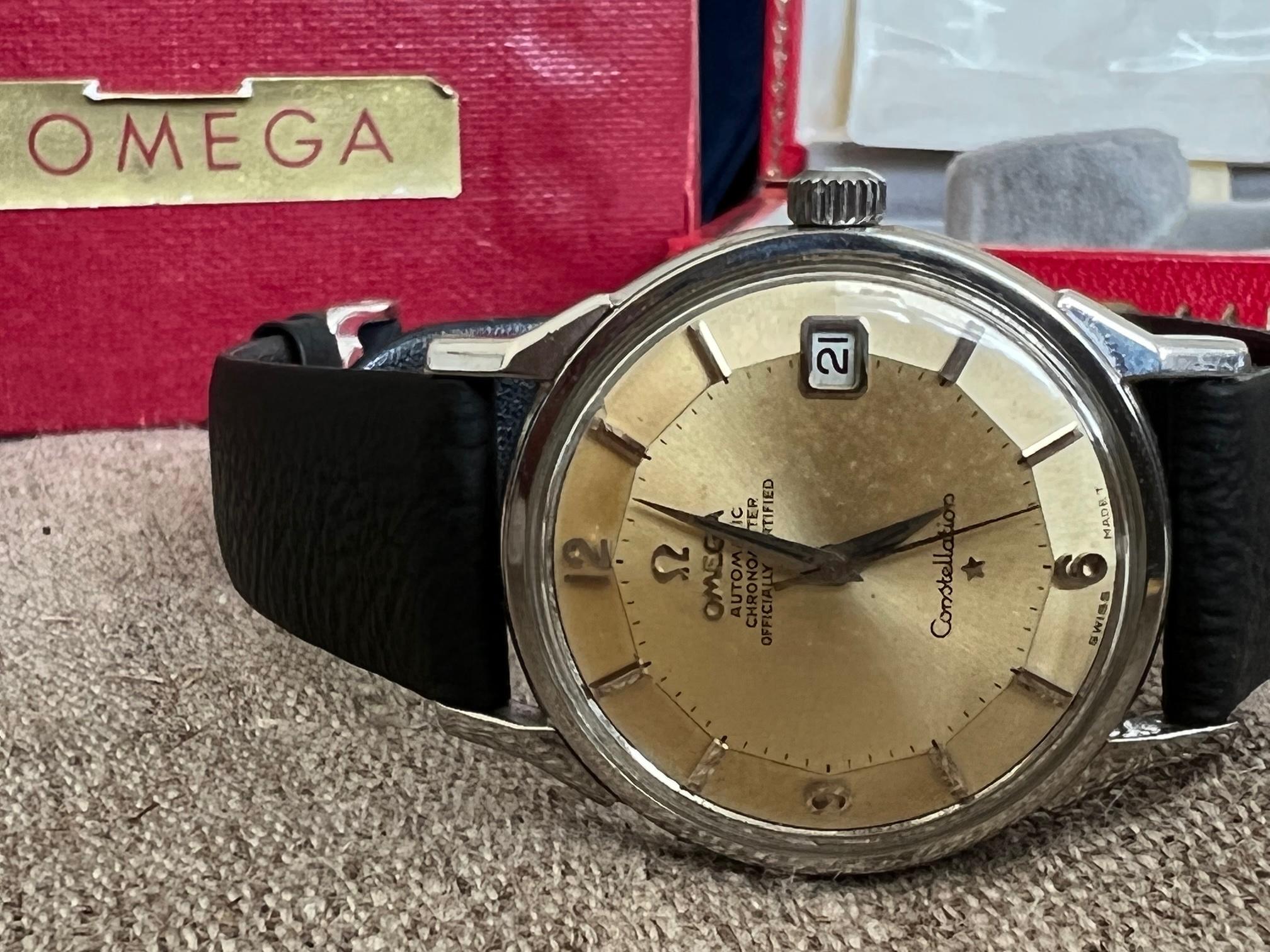 Mid-20th Century Omega Constellation Pie Pan Watch Set With Creamy Dial
