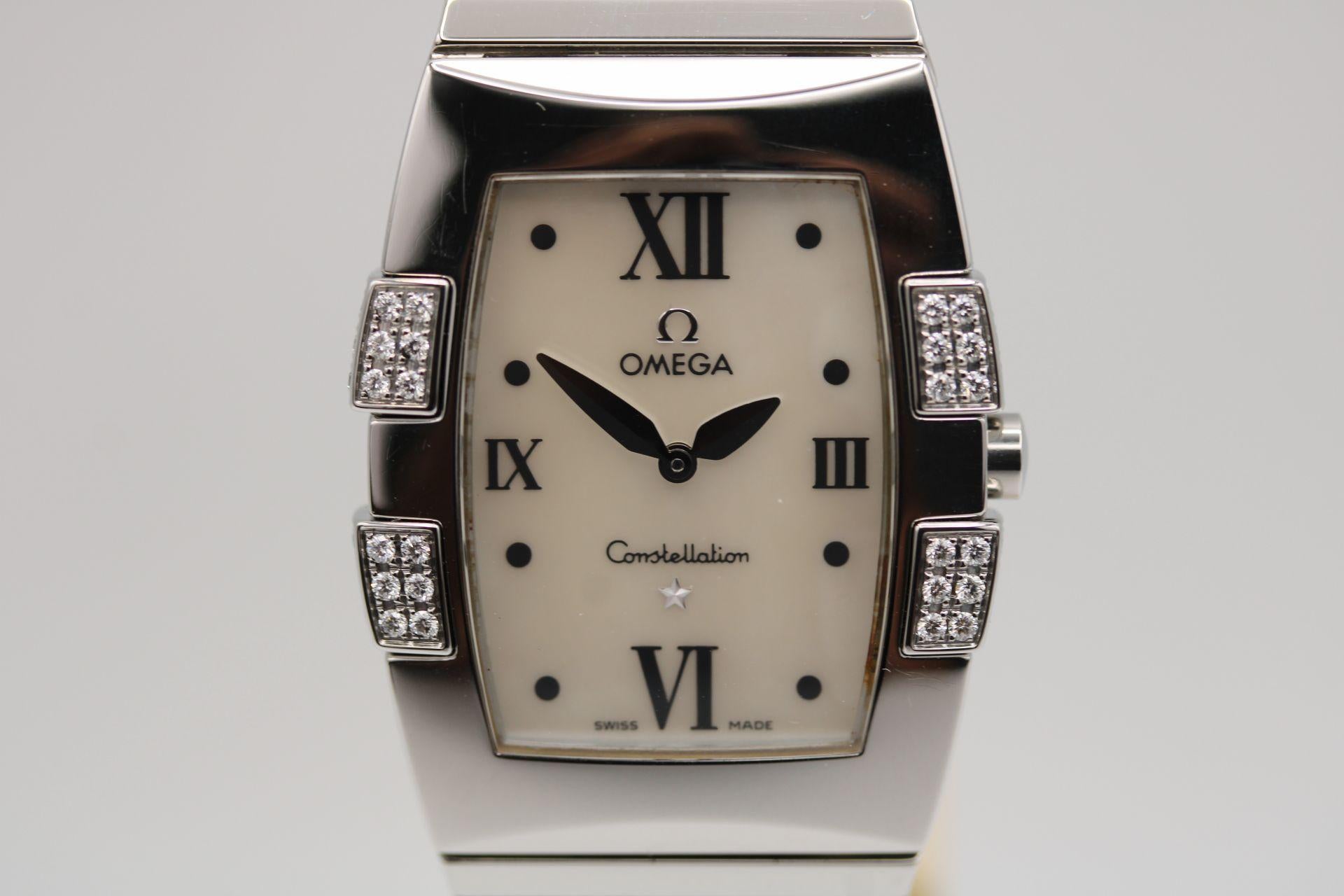 Omega Constellation Quadrella 1586.70.00 3