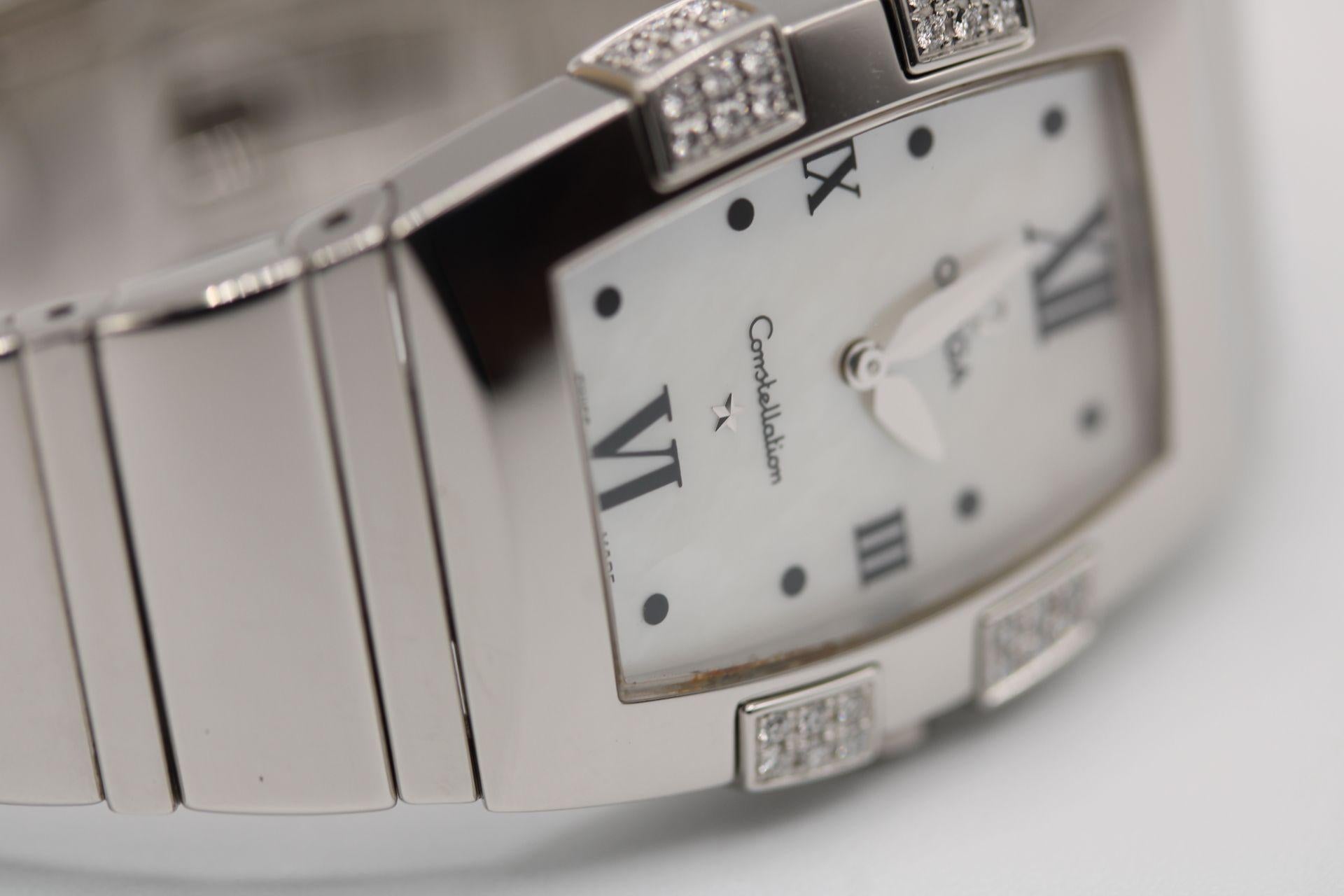 Square Cut Omega Constellation Quadrella 1586.70.00