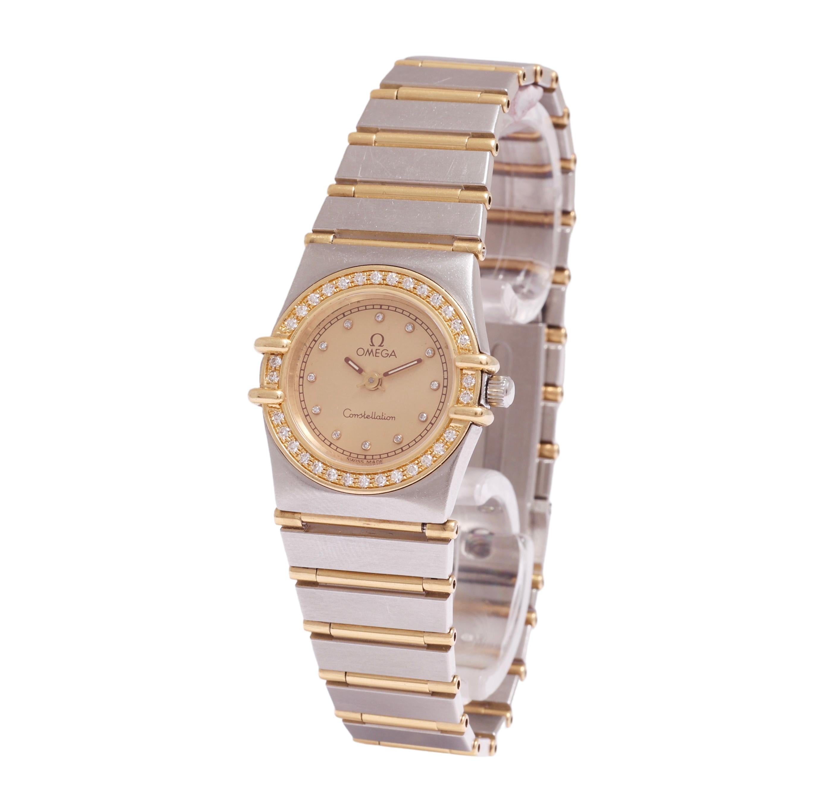 Round Cut Omega Constellation Quartz Wristwatch, Gold & Steel, Diameter 24 mm For Sale