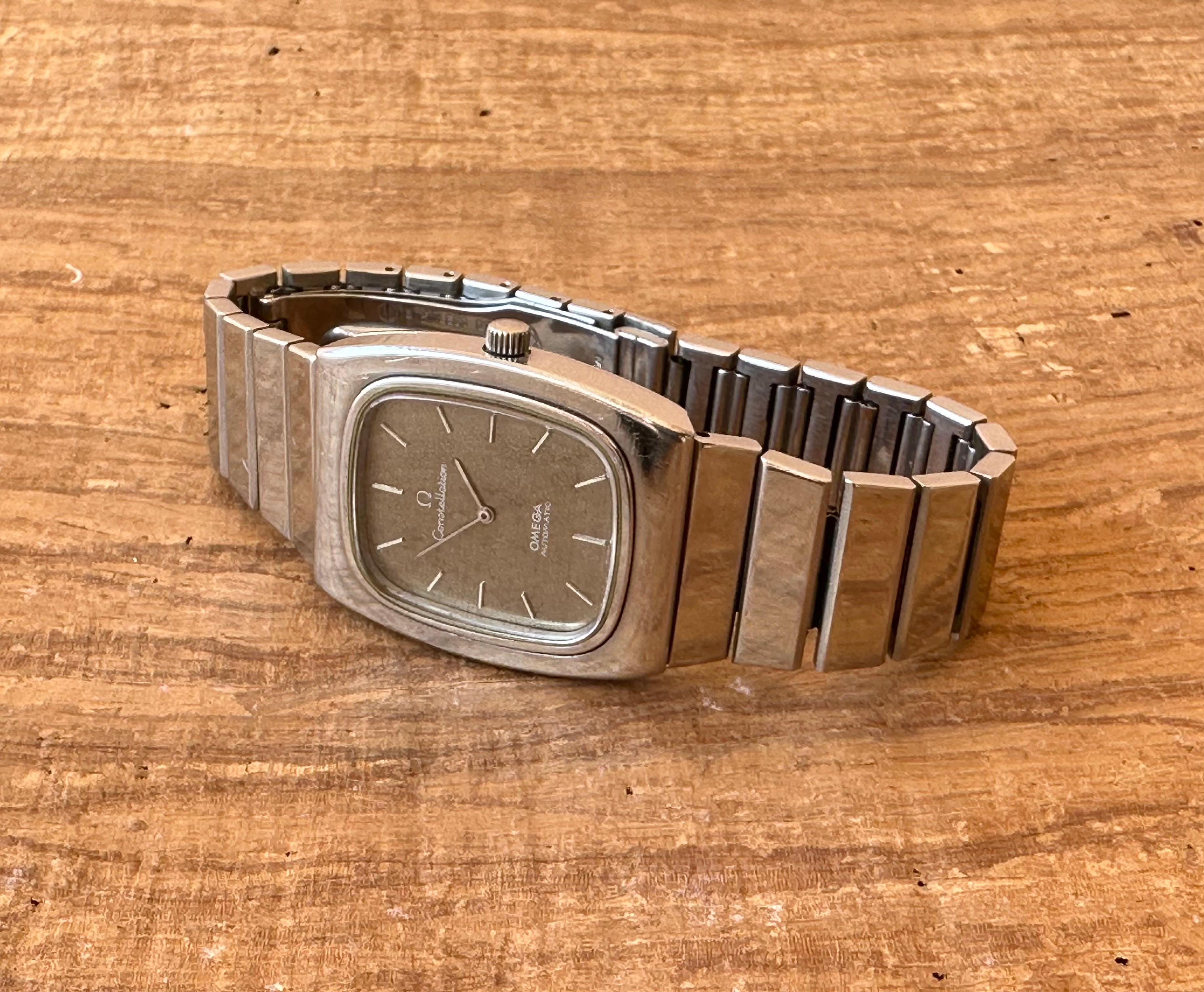 Omega Constellation Ref.3550815 / 155.002, rare cadran gris réfléchissant Cal 711  en vente 8