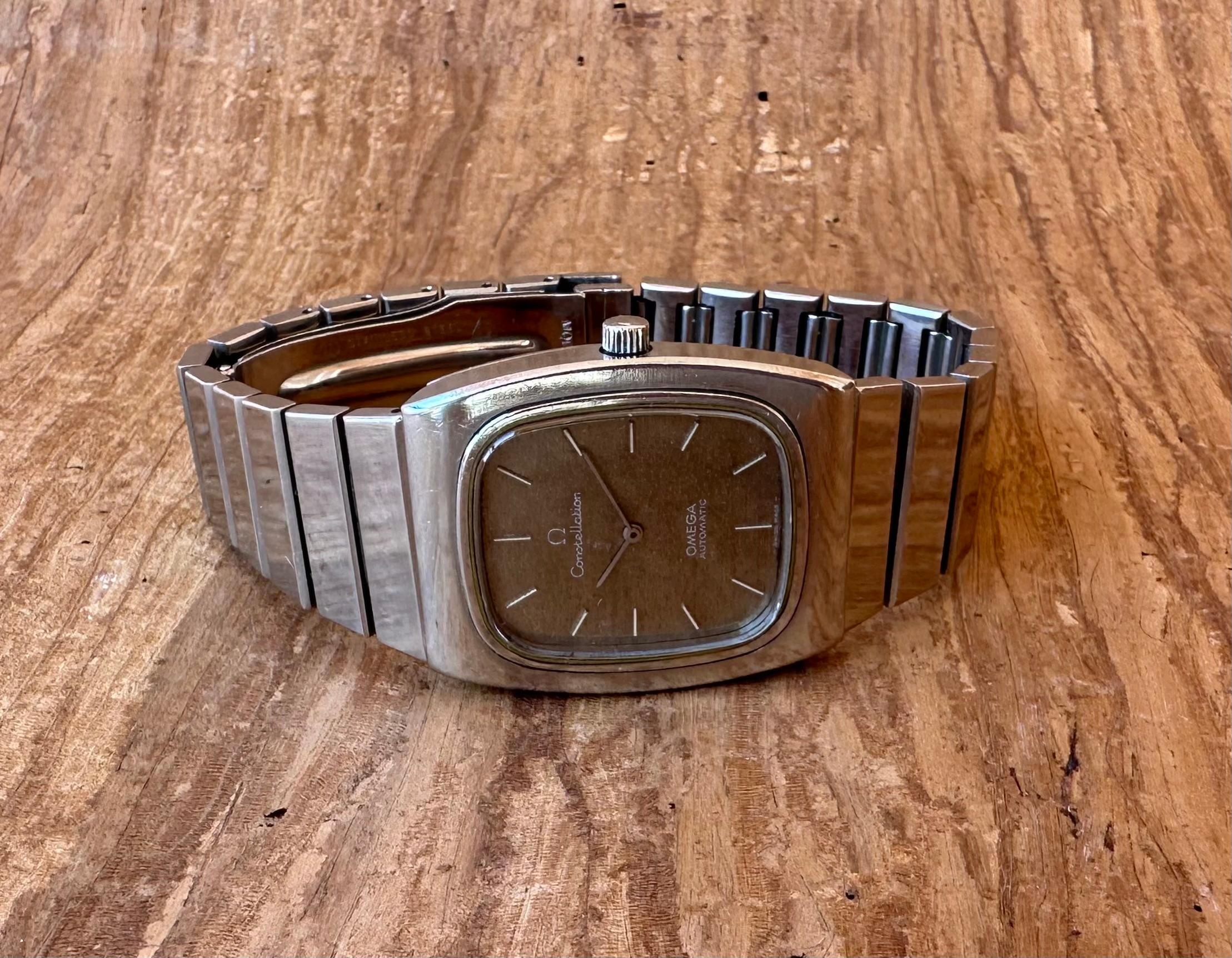 Omega Constellation Ref.3550815 / 155.002, rare cadran gris réfléchissant Cal 711  en vente 12