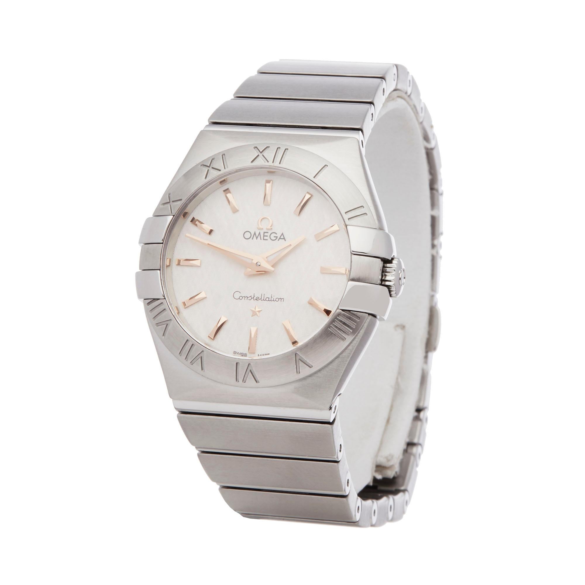 Ref: W6317
Manufacturer: Omega
Model: Constellation
Model Ref: 123.10.27.60.02.004
Age: Circa 2000's
Gender: Ladies
Complete With: Box Only
Dial: White Baton
Glass: Sapphire Crystal
Movement: Quartz
Water Resistance: To Manufacturers