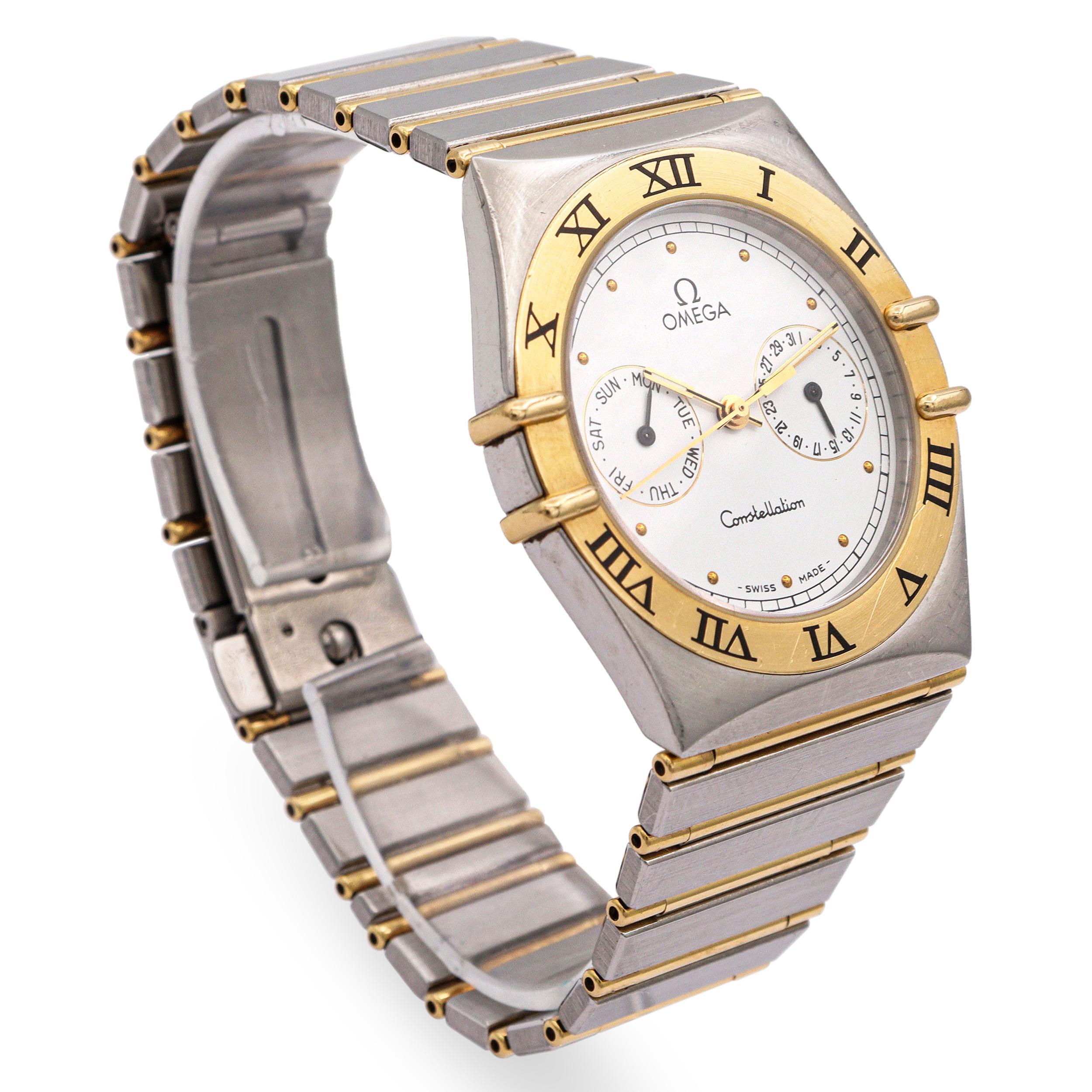 Omega Constellation Two Tone Day Date Quartz Men's Watch In condizioni buone in vendita a New York, NY