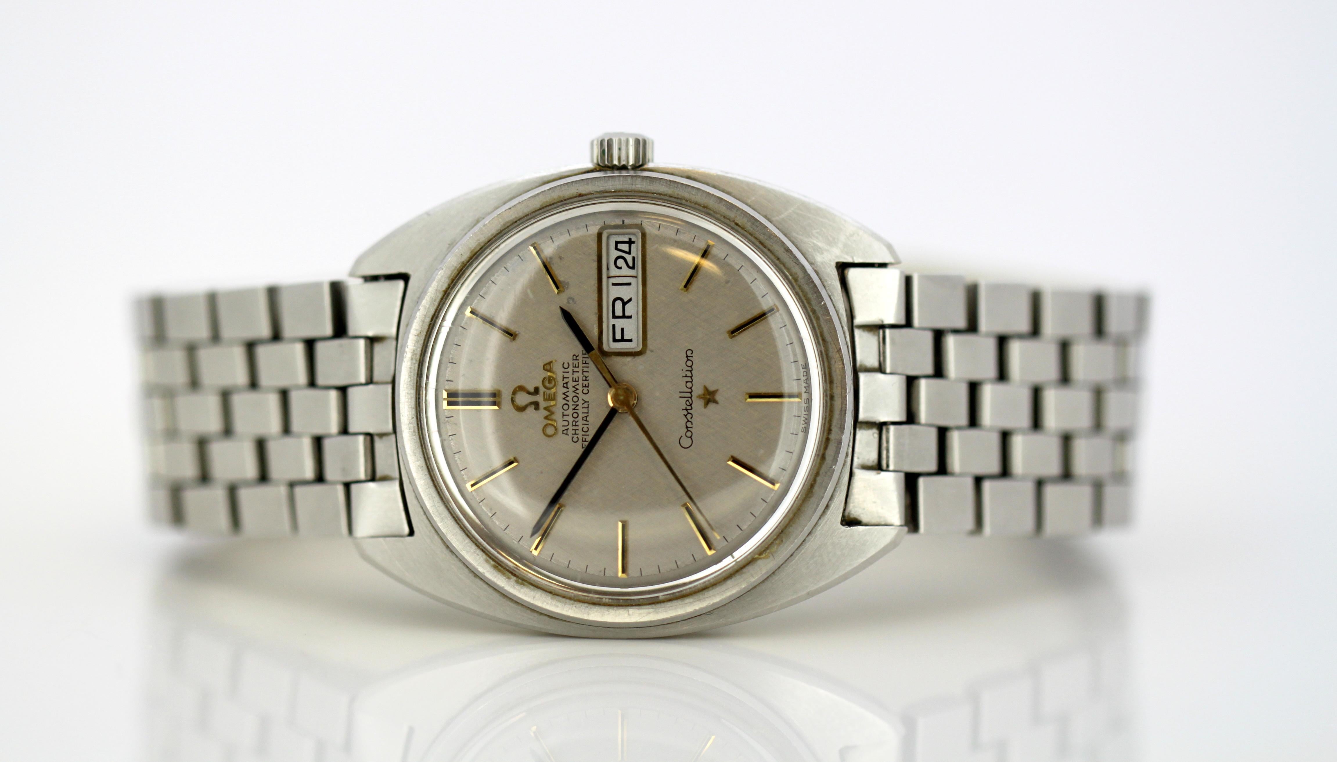 Men's Omega Constellation, Vintage Automatic Chronometer Wristwatch