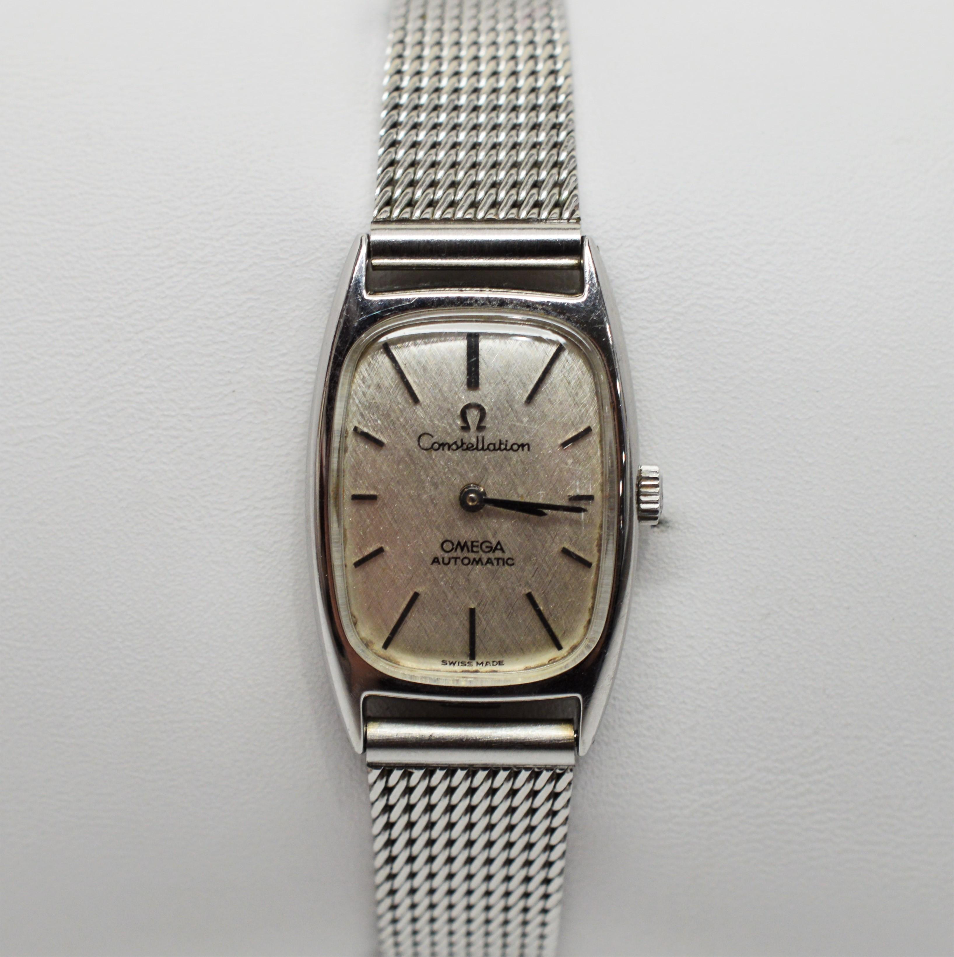 Montre-bracelet Omega Constellation Bon état à Mount Kisco, NY