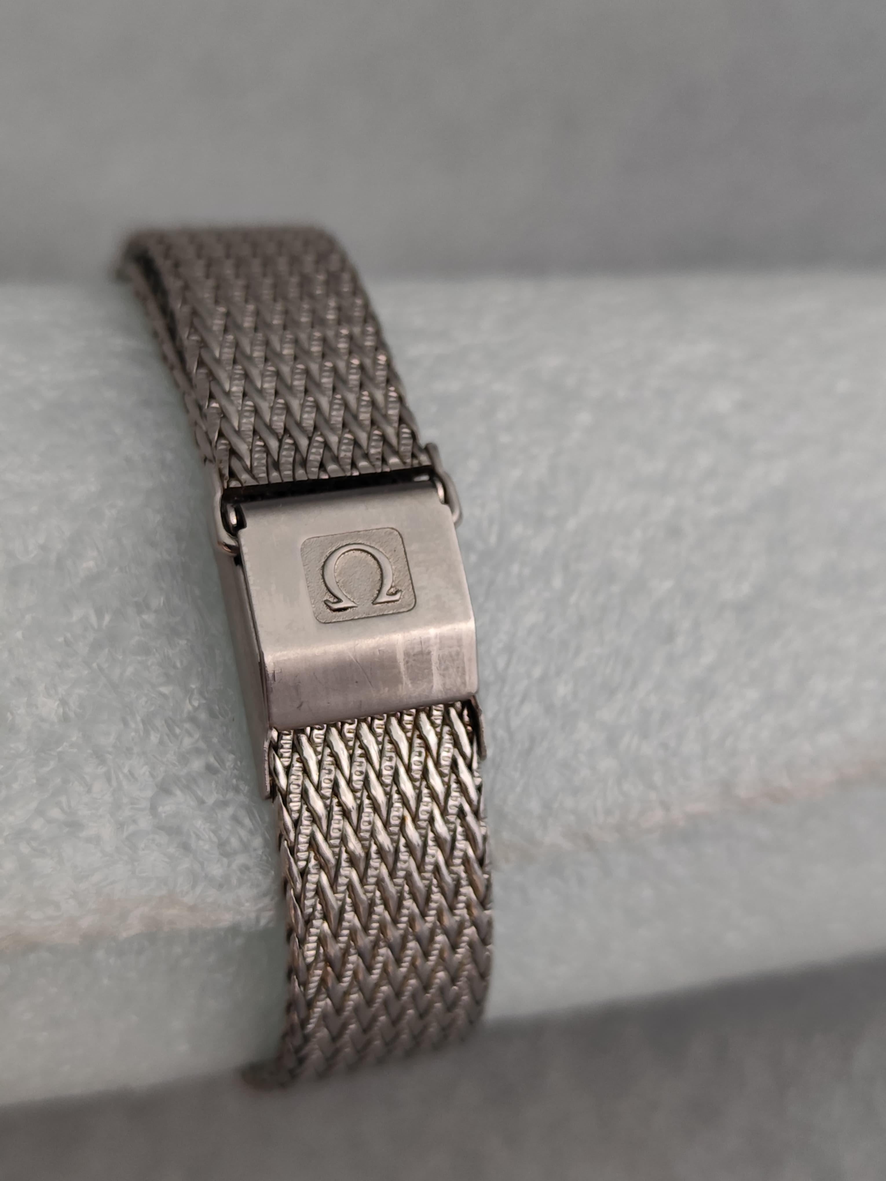Omega De Ville Quadrante nero Waffle 1910092 Orologio in acciaio inossidabile in vendita 12