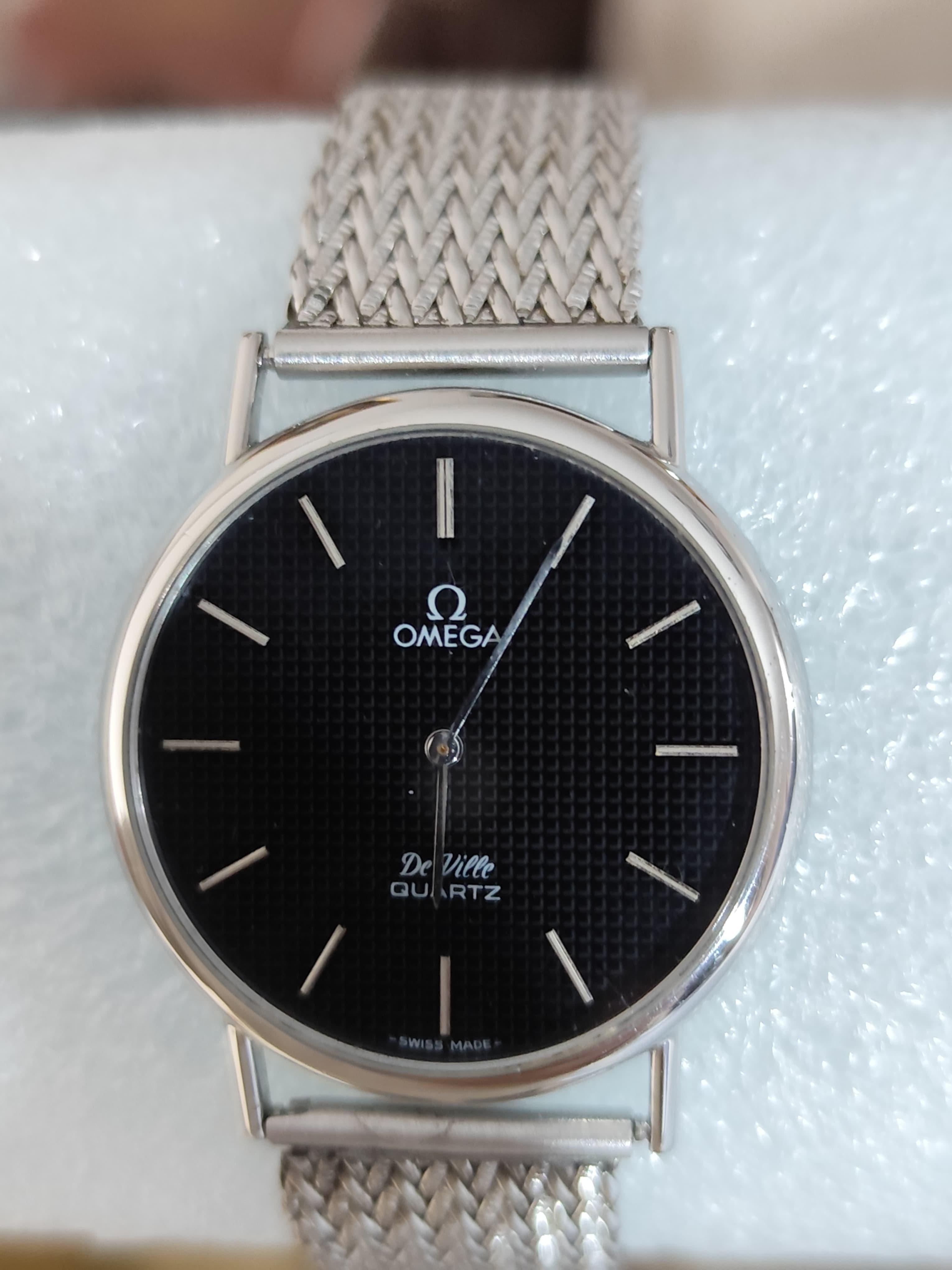 Omega De Ville Quadrante nero Waffle 1910092 Orologio in acciaio inossidabile In condizioni buone in vendita a Toronto, CA