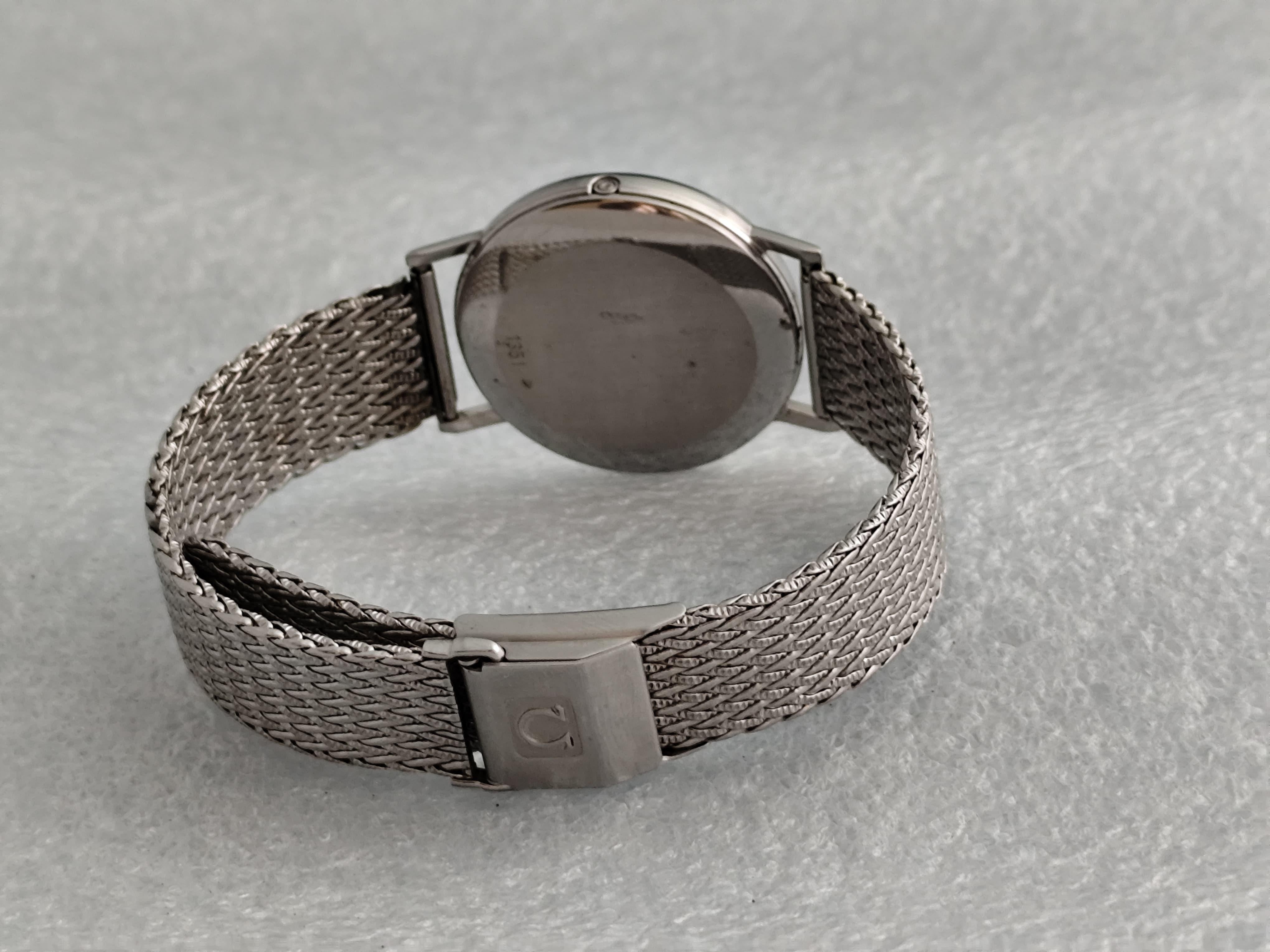 Omega De Ville Quadrante nero Waffle 1910092 Orologio in acciaio inossidabile in vendita 1