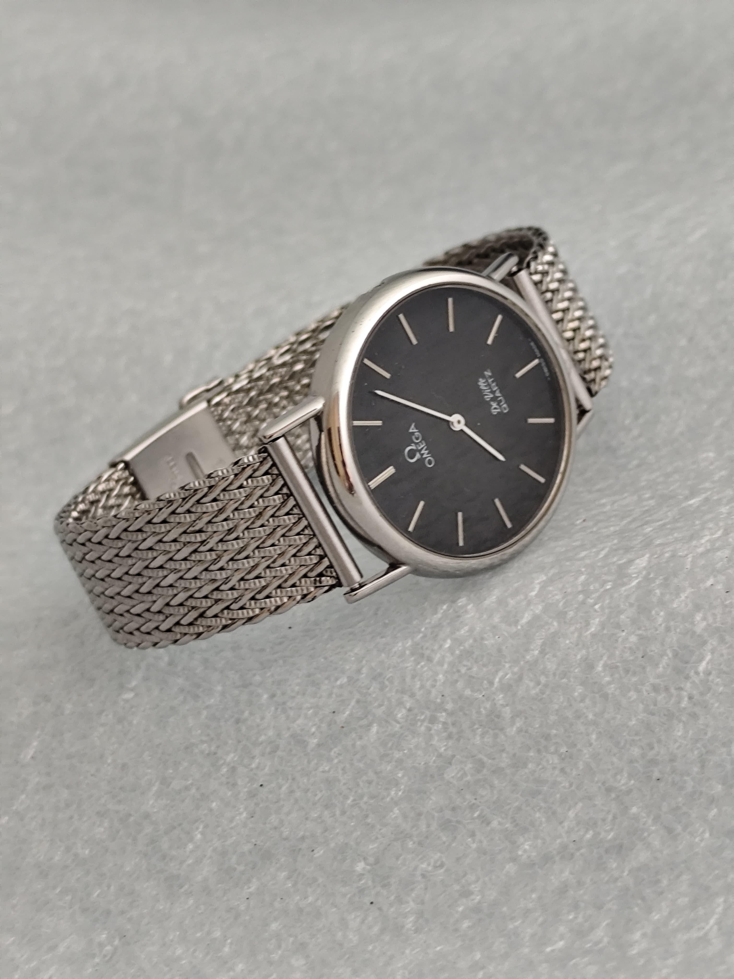 Omega De Ville Quadrante nero Waffle 1910092 Orologio in acciaio inossidabile in vendita 2