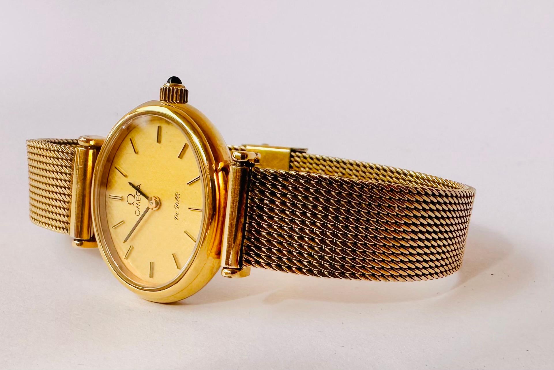 Omega De Ville Goldenes strukturiertes Zifferblatt Gold plattiert Uhr Damen