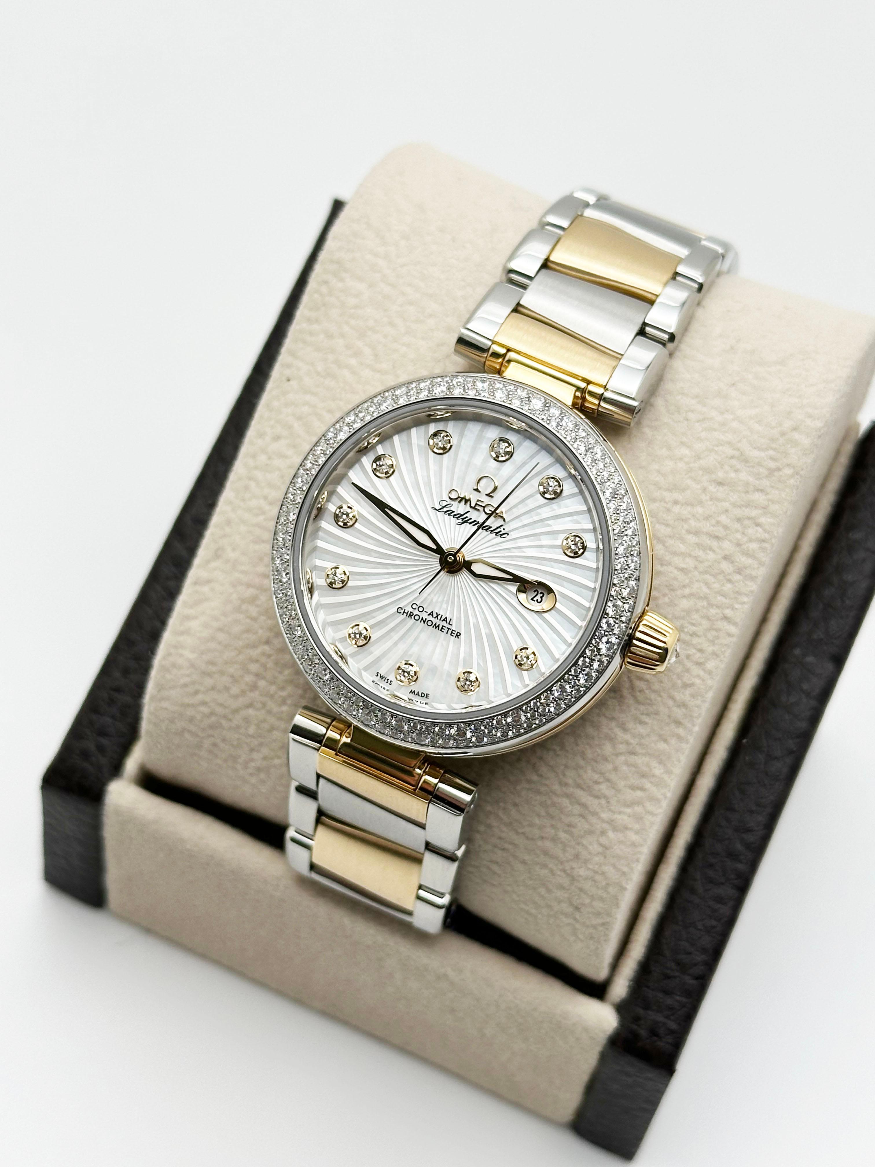 Women's Omega De Ville Ladymatic 425.25.34.20.55.002 MOP Diamonds 18K Yellow Gold Steel For Sale