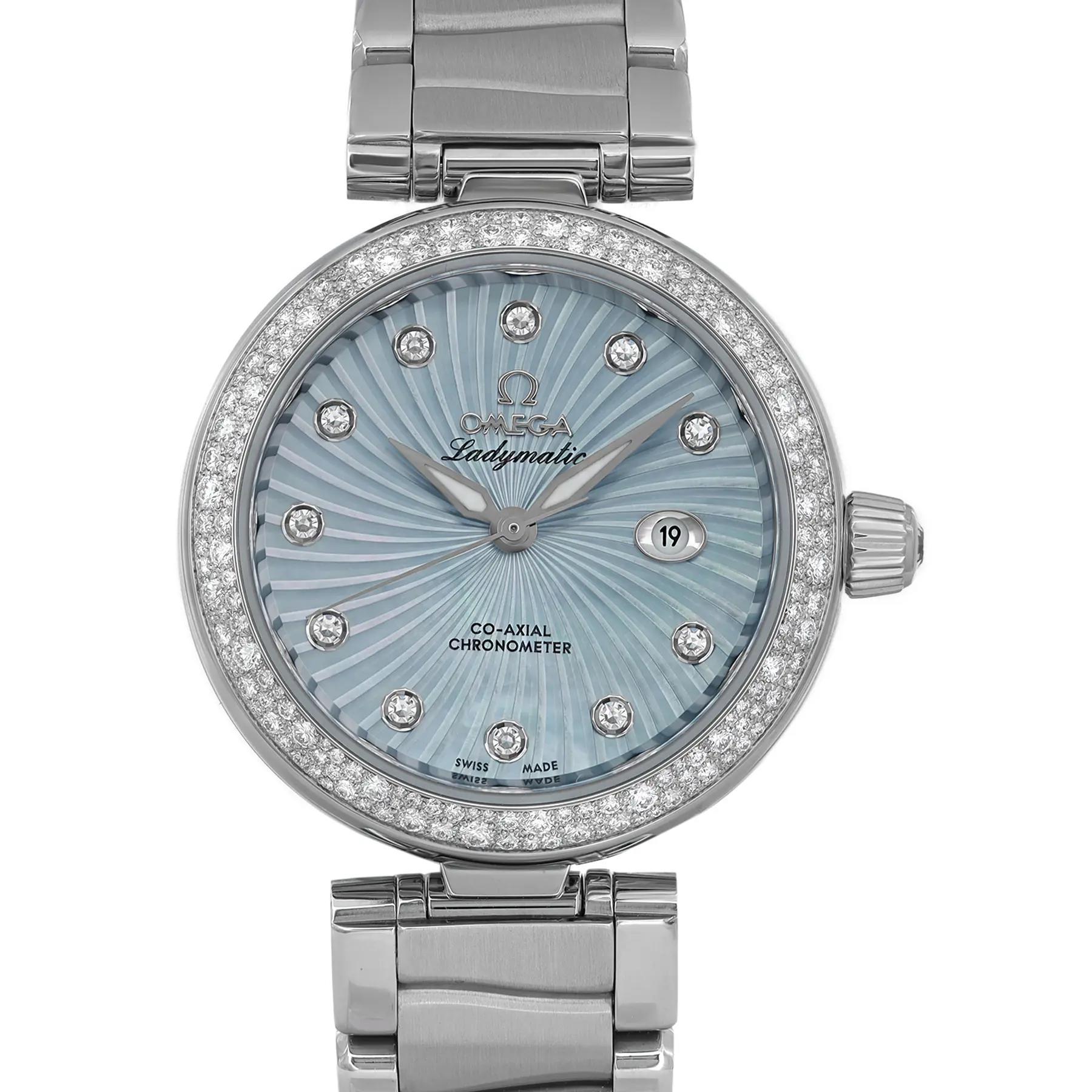 Brand new. It comes with a box and paper.

General Information:

Brand: OMEGA
Model: Omega De Ville Ladymatic
Model Number: 425.35.34.20.57.002
Type: Wristwatch
Department: Women
Country/Region of Manufacture: Switzerland
Year Manufactured: