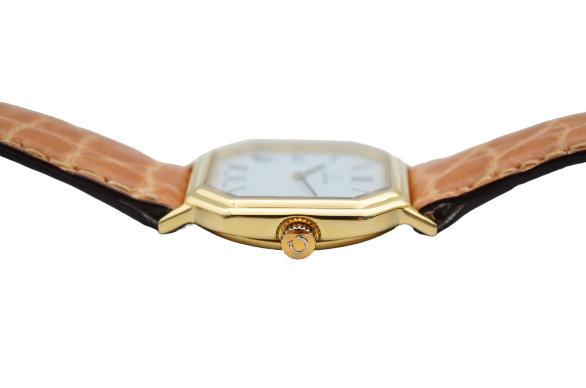 Omega De Ville Mechanical Vintage 18K Yellow Gold 25x25mm Ref: 1110 7