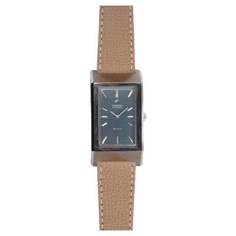Orologio Omega De Ville con cassa oversize, anni '70 in vendita