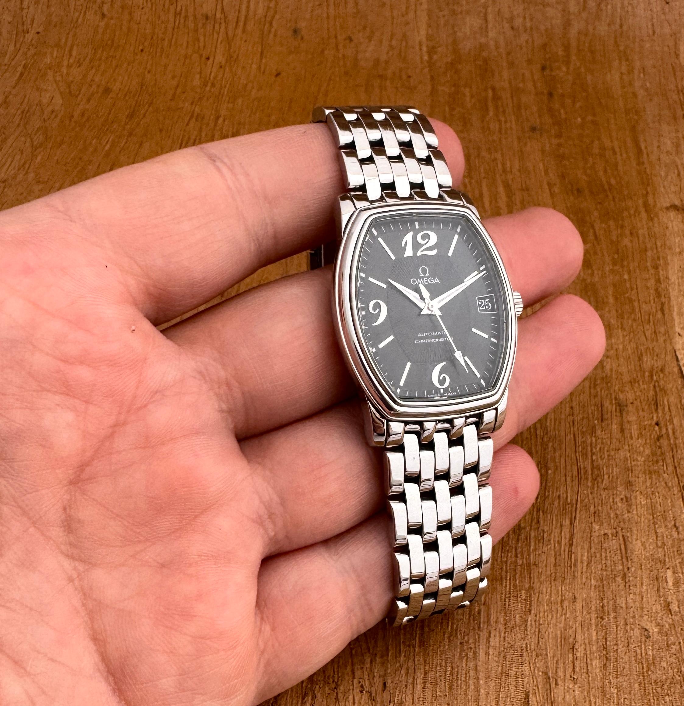 Orologio Omega De Ville Prestige Cronometro Tonneau Automatico Uomo in vendita 3