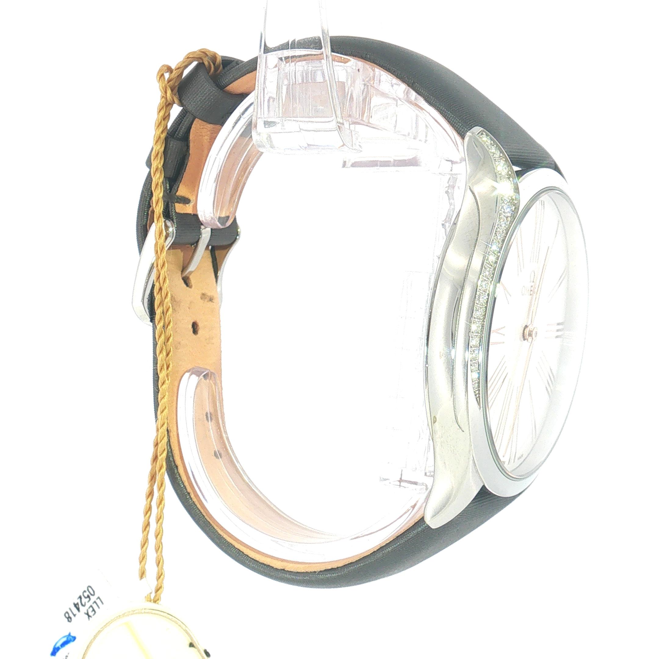 Omega De Ville Trésor Ladies Quartz Diamond Watch – 39mm View 6