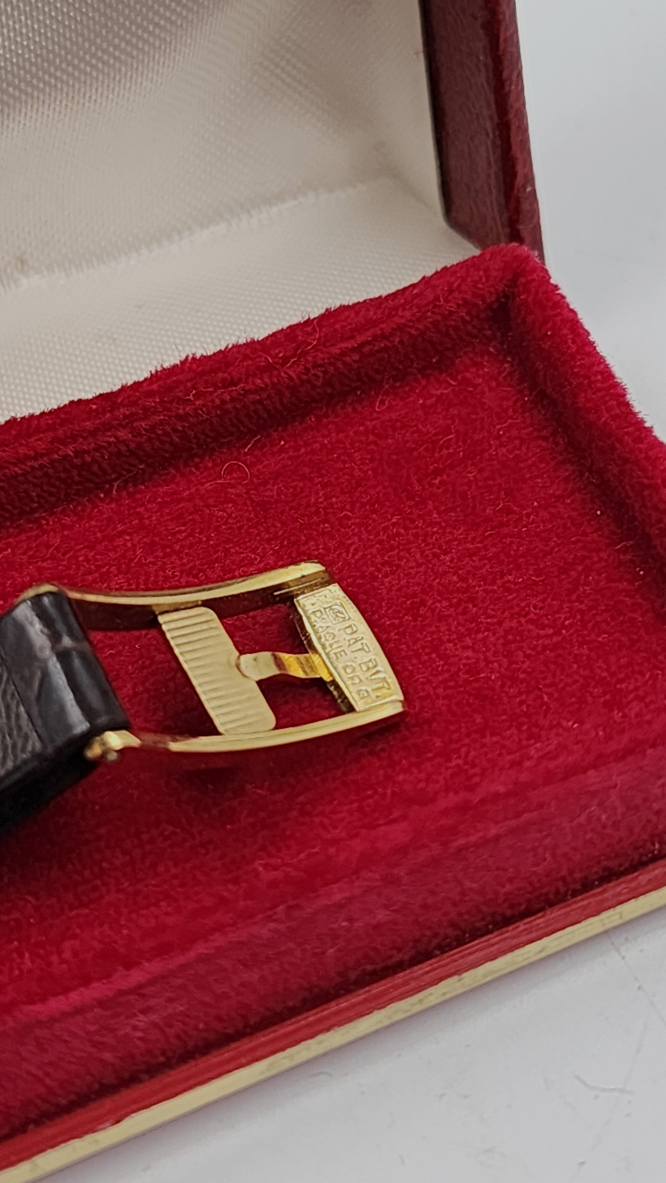 20ième siècle Montre femme Omega De Ville Vintage 1960s en vente