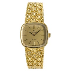 Omega De Ville Womens Hand Winding Vintage Watch 50.8 Gram 18 Karat Yellow Gold