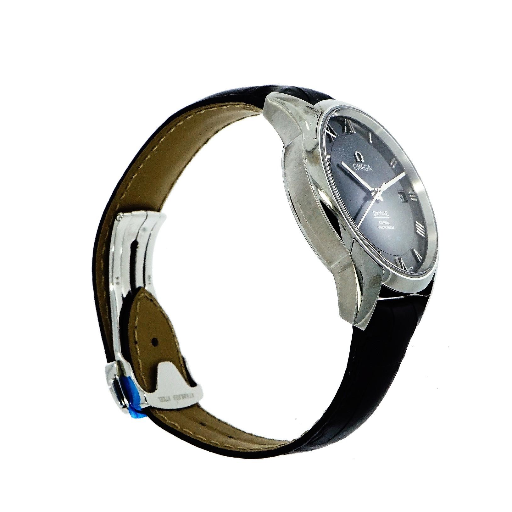 Women's or Men's Omega DeVille Co-Axial Chronometer O43113412101001