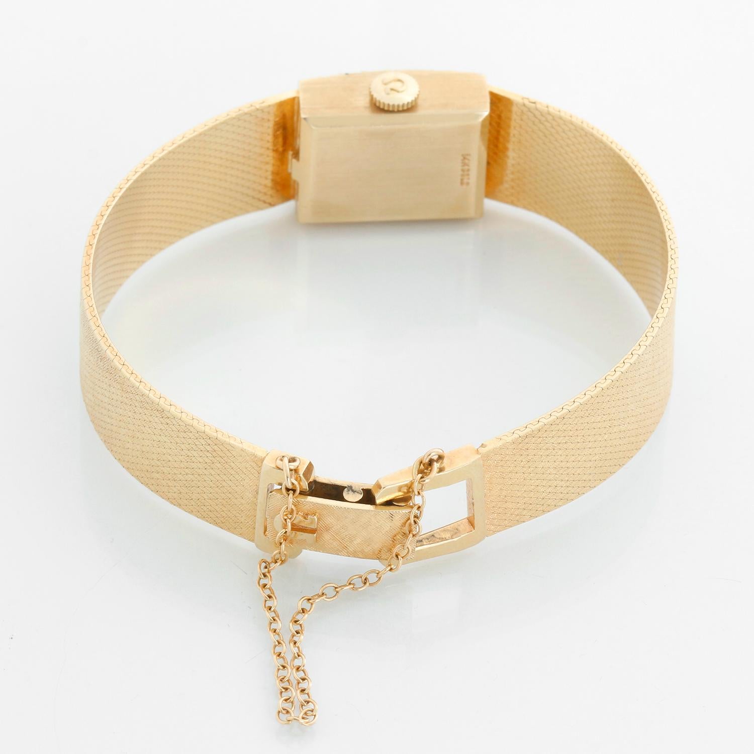 Omega DeVille Montre habillée pour hommes en or jaune 14k Excellent état - En vente à Dallas, TX