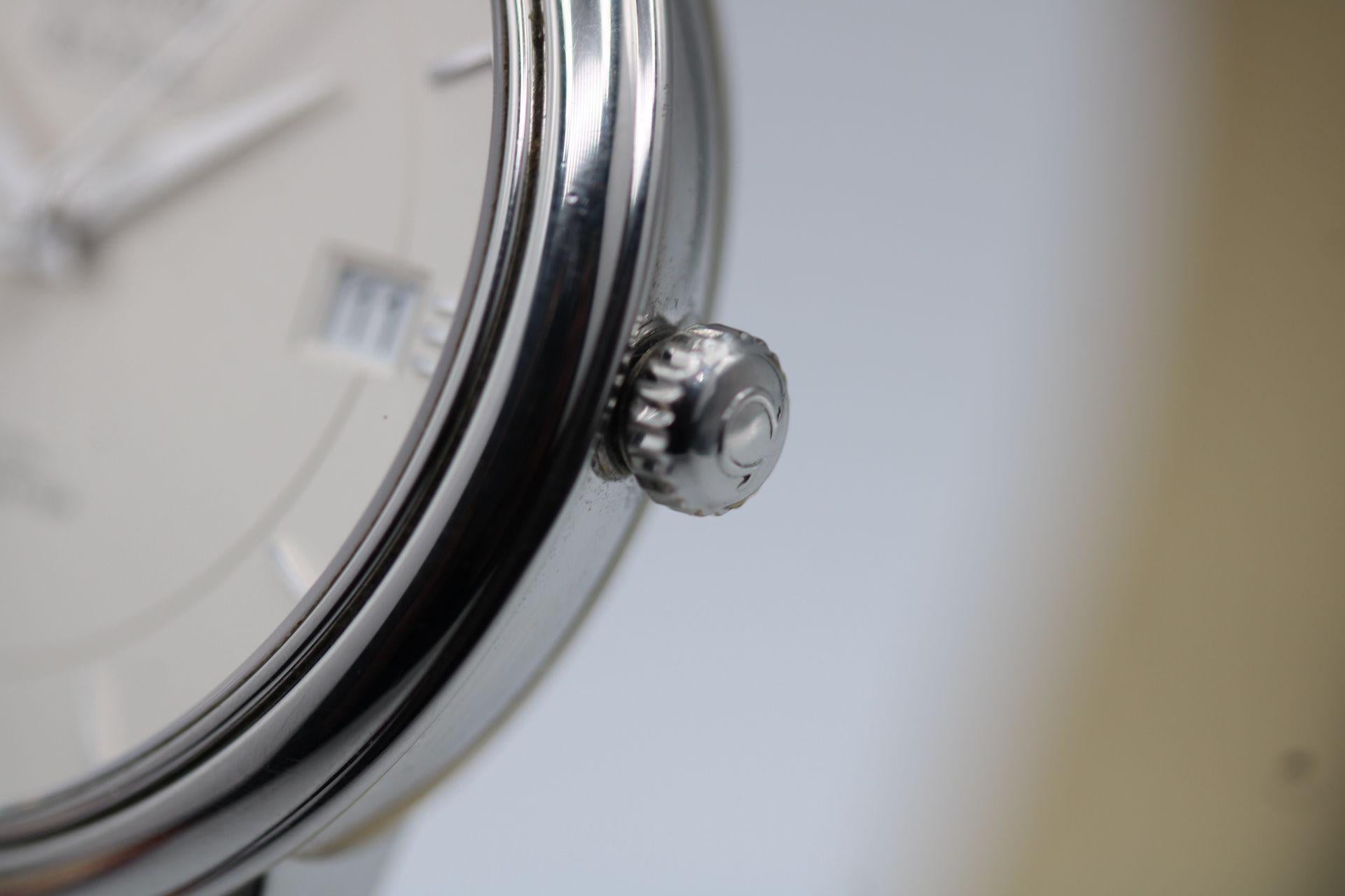 Omega DeVille Prestige 424.10.37.20.02.001 In Good Condition In London, GB