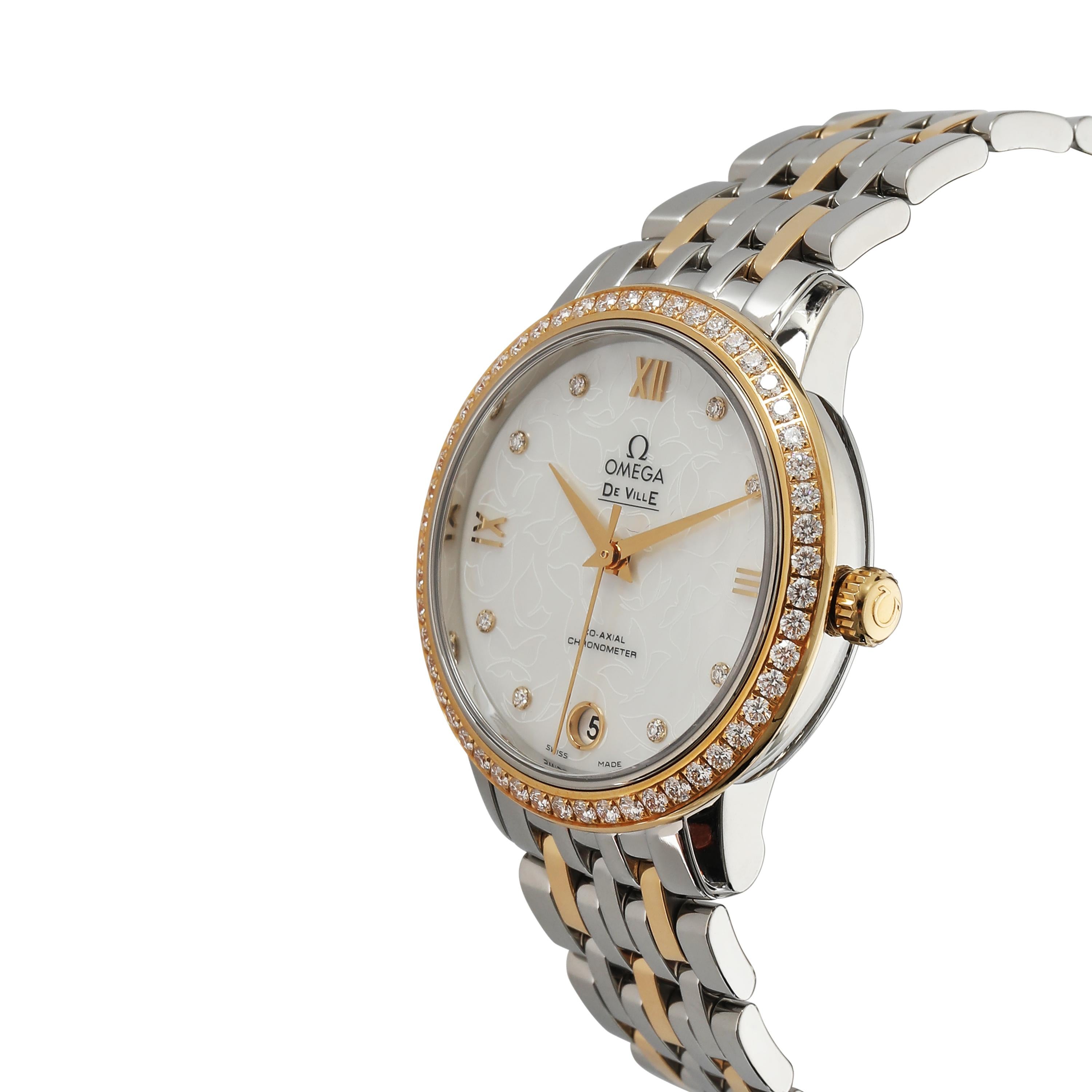 Omega DeVille Prestige 424.25.33.20.55.004 Unisex Watch in 18kt Stainless Steel/ In Excellent Condition For Sale In New York, NY