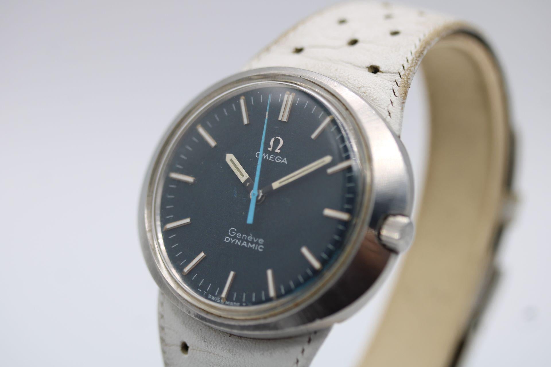 Omega Dynamic Geneve 135.033 In Good Condition For Sale In London, GB