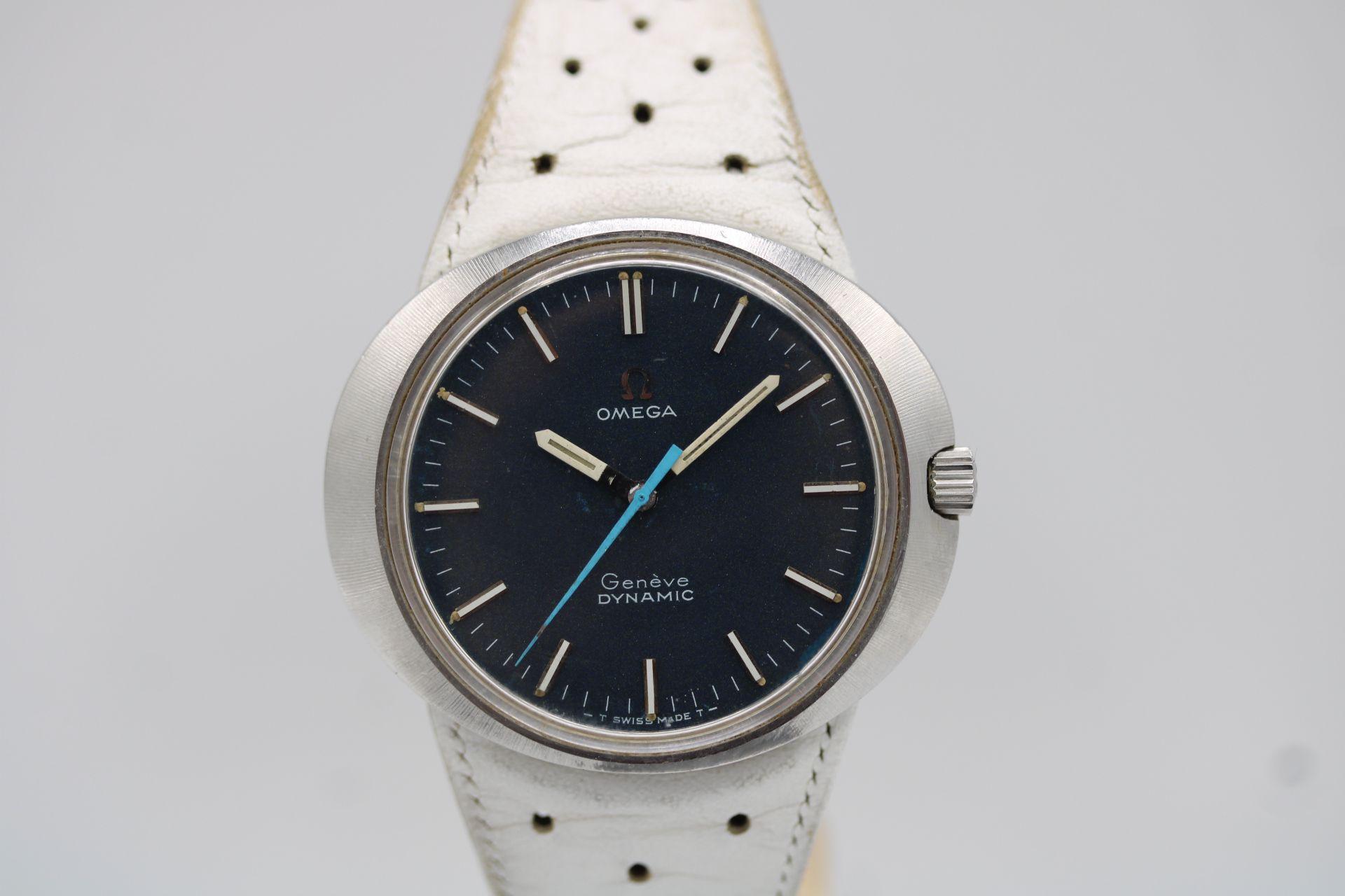 The Omega Dynamic Geneve screams 60’s /70’s and is a fine example of the classic design by Omega.

This Omega Dynamic Geneve 135.033 is a wonderful vintage Omega for under £1000!

Still fitted to its original white Omega Strap with signed buckle