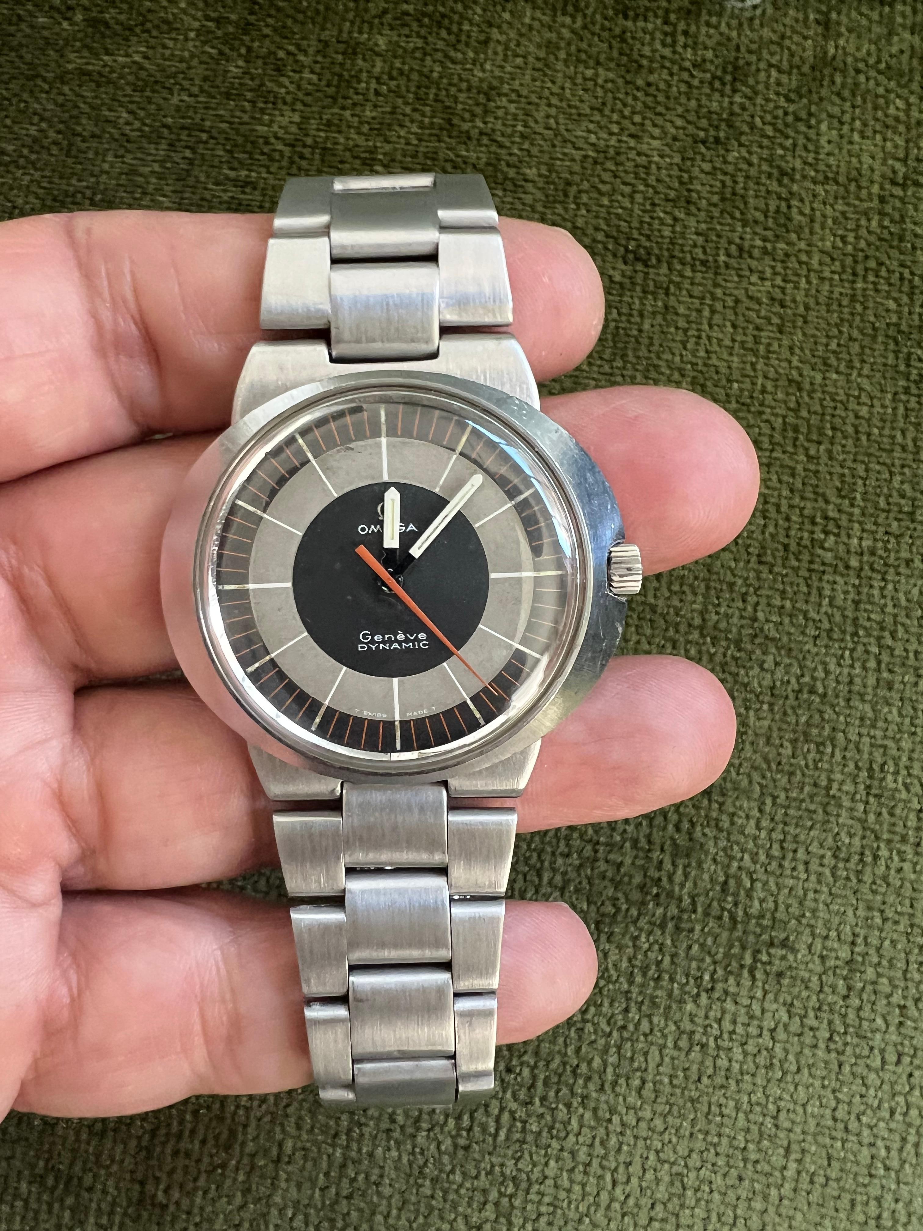Omega Dynamic Vintage c. 1970s Watch W/ Tricolored Dial 2