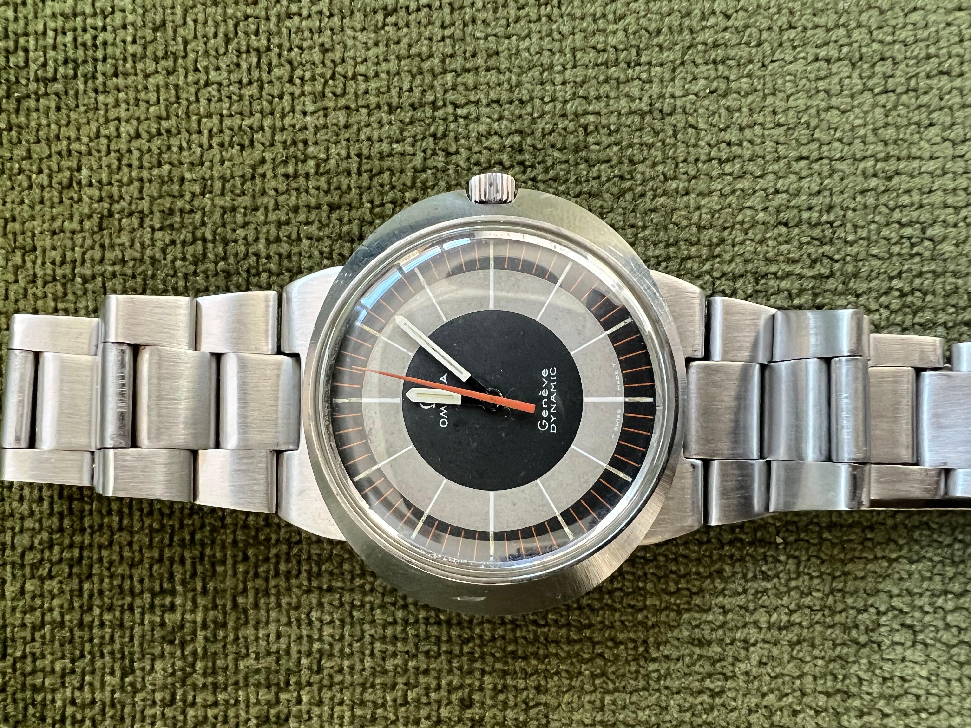 Omega Dynamic Vintage c. 1970s Watch W/ Tricolored Dial 4