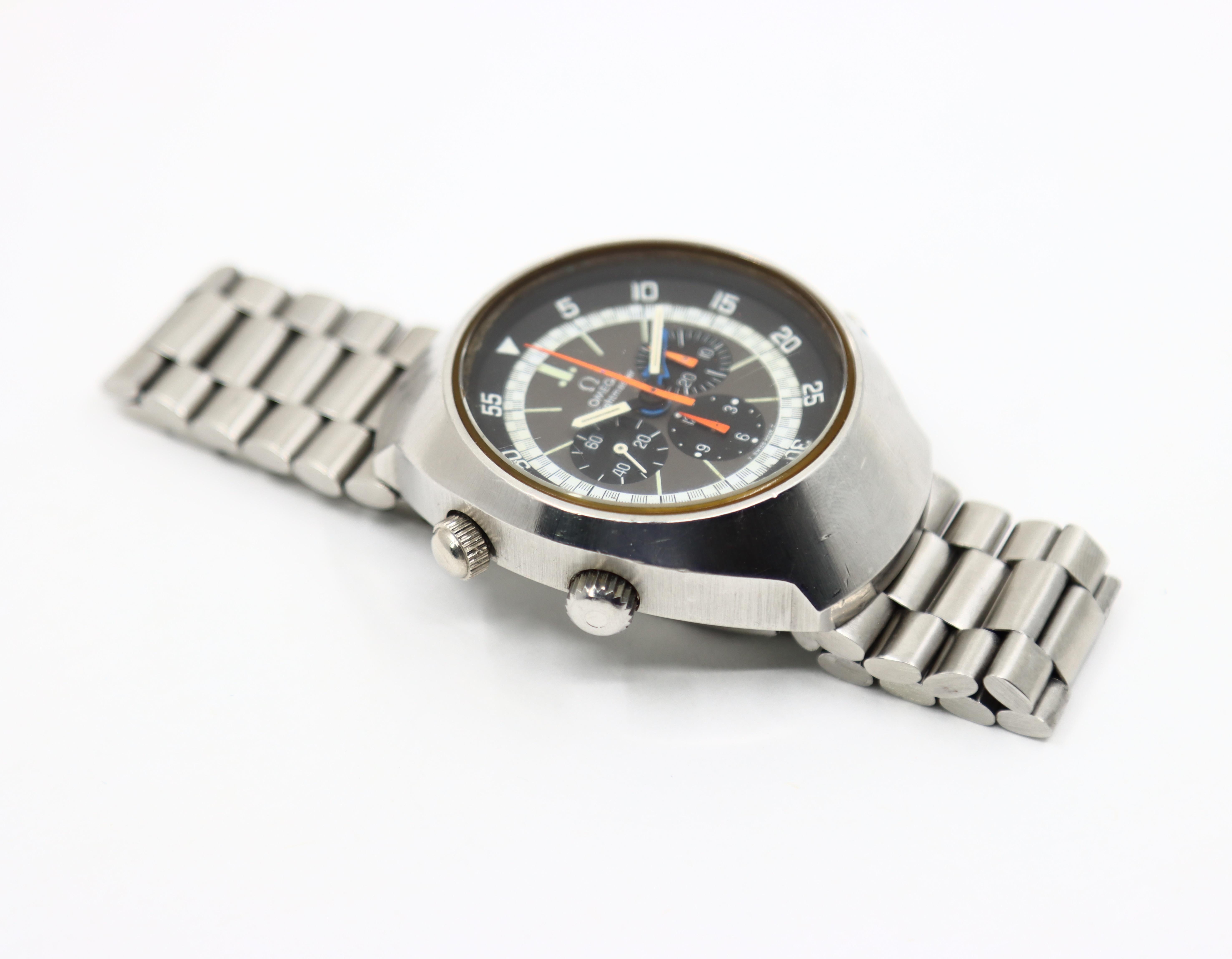 Omega Flightmaster 2° Modello Ref.145.036 43mm Cal.911 Orologio manuale In condizioni buone in vendita a Flushing, NY
