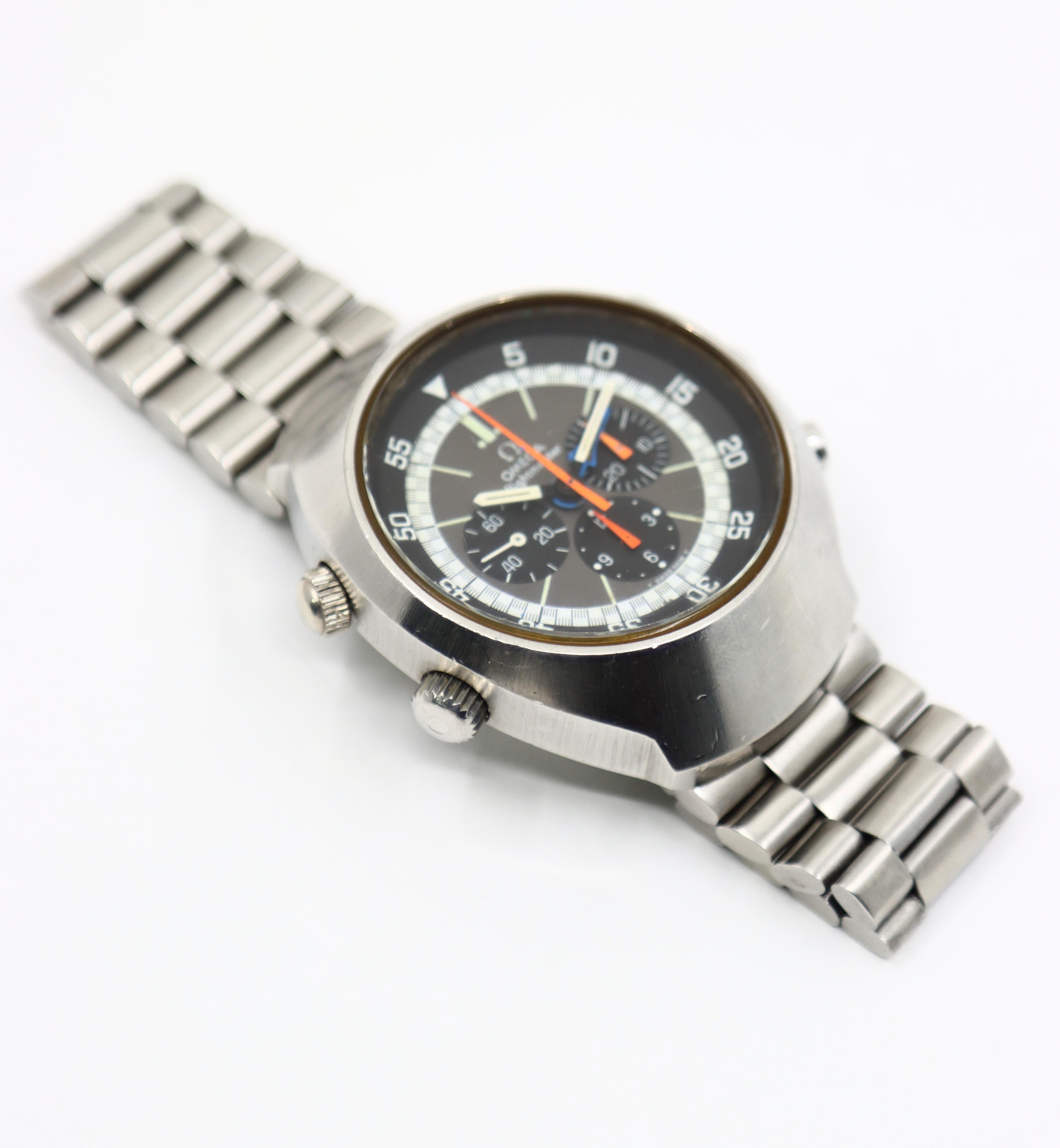 Omega Flightmaster 2° Modello Ref.145.036 43mm Cal.911 Orologio manuale in vendita 2