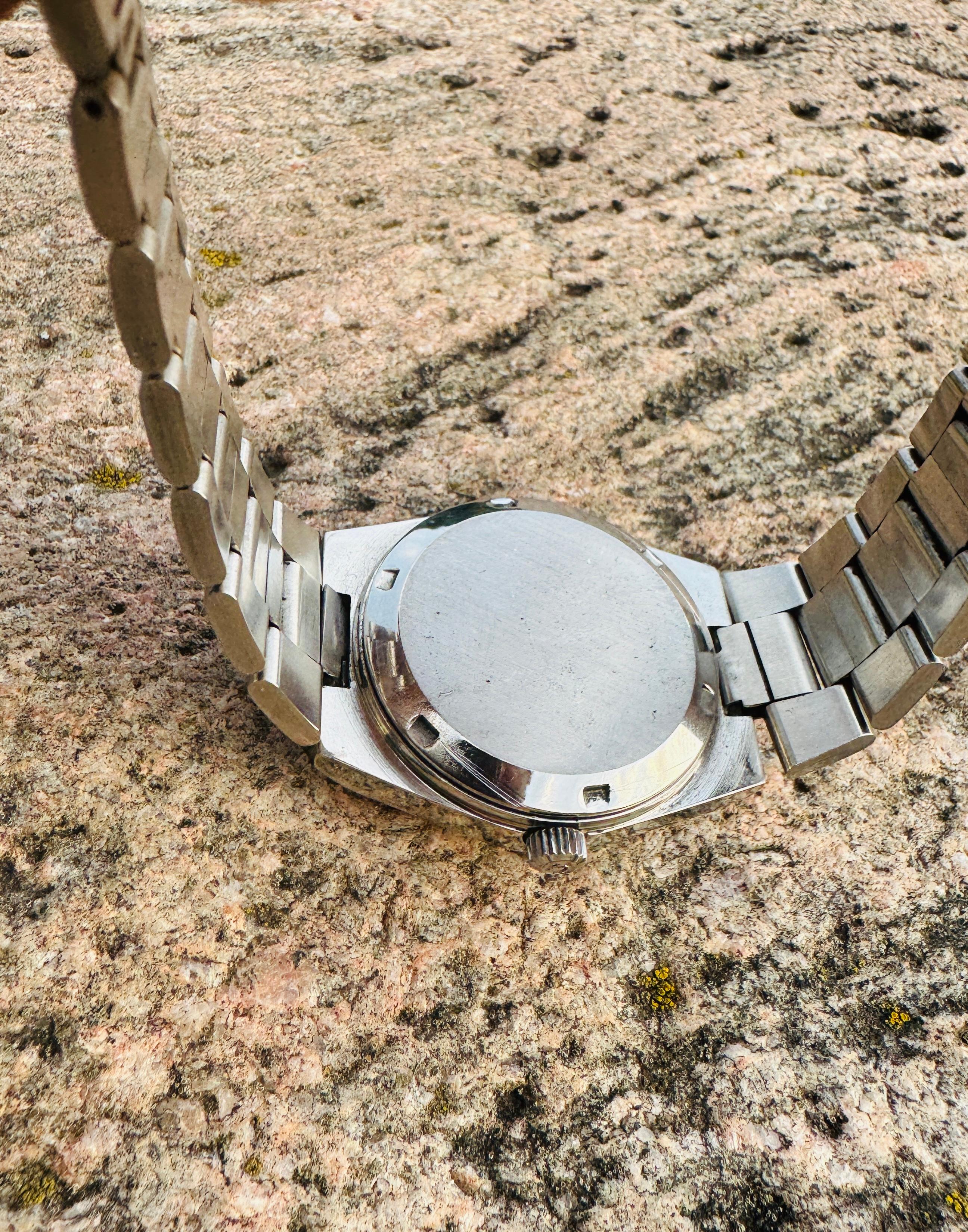 Omega Genève 1660125 Automatikuhr mit Tagesdatum 2
