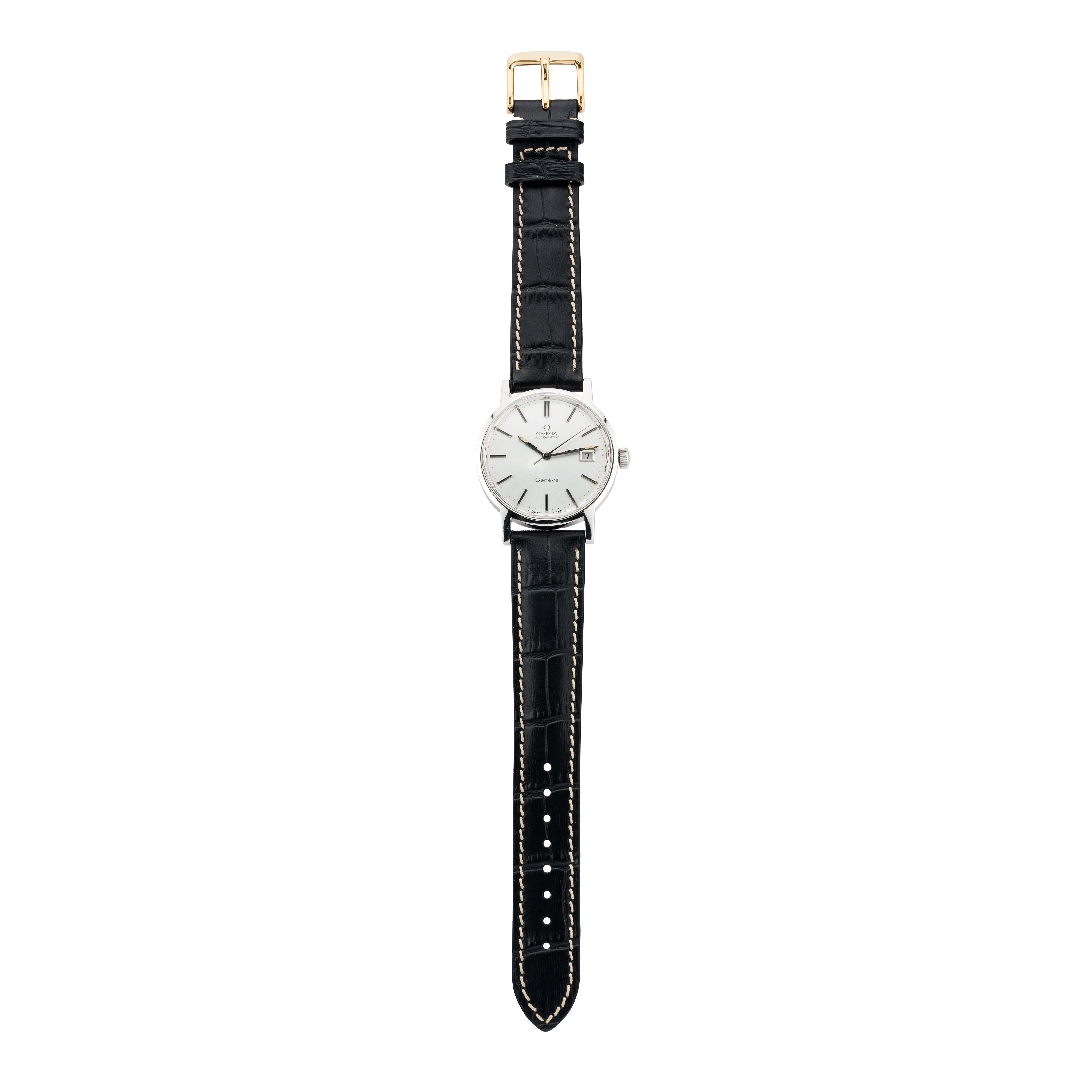 Aston Estate Jewelry Presenta:

Un distinguido reloj de pulsera Omega Geneve, hacia 1970. Este reloj está fabricado en acero inoxidable, con una elegante caja redonda pulida. La esfera está adornada con índices minimalistas y finas manecillas, y se