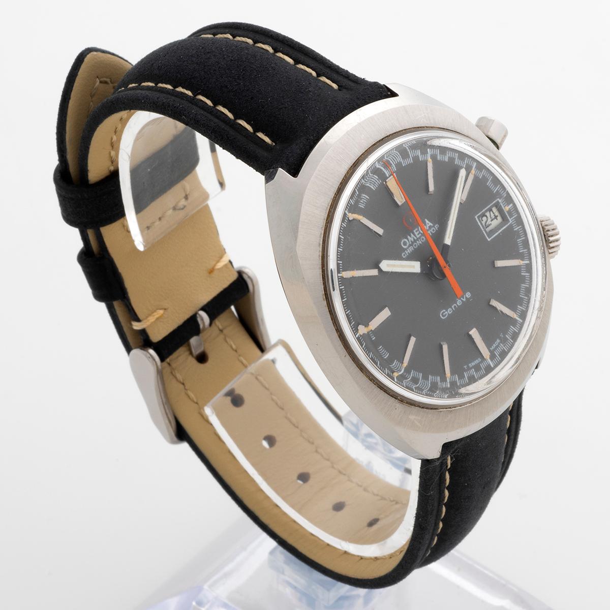 Omega Geneve Chronostop Date (reference 146.009). Iconic Driver's Watch. Yr 1974 In Good Condition For Sale In Canterbury, England