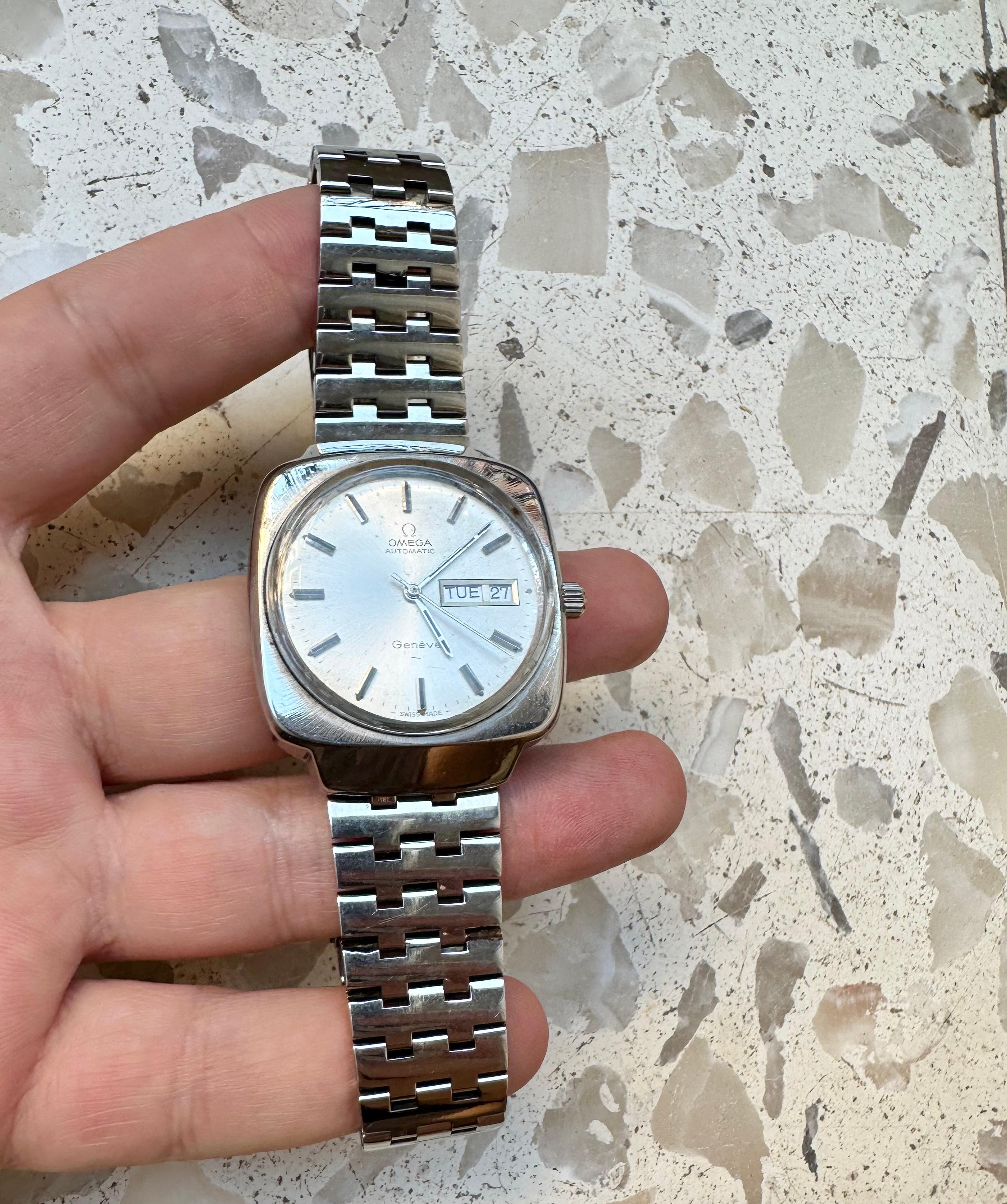 Omega Genève Ref 1660170 Montre automatique en acier inoxydable en vente 2