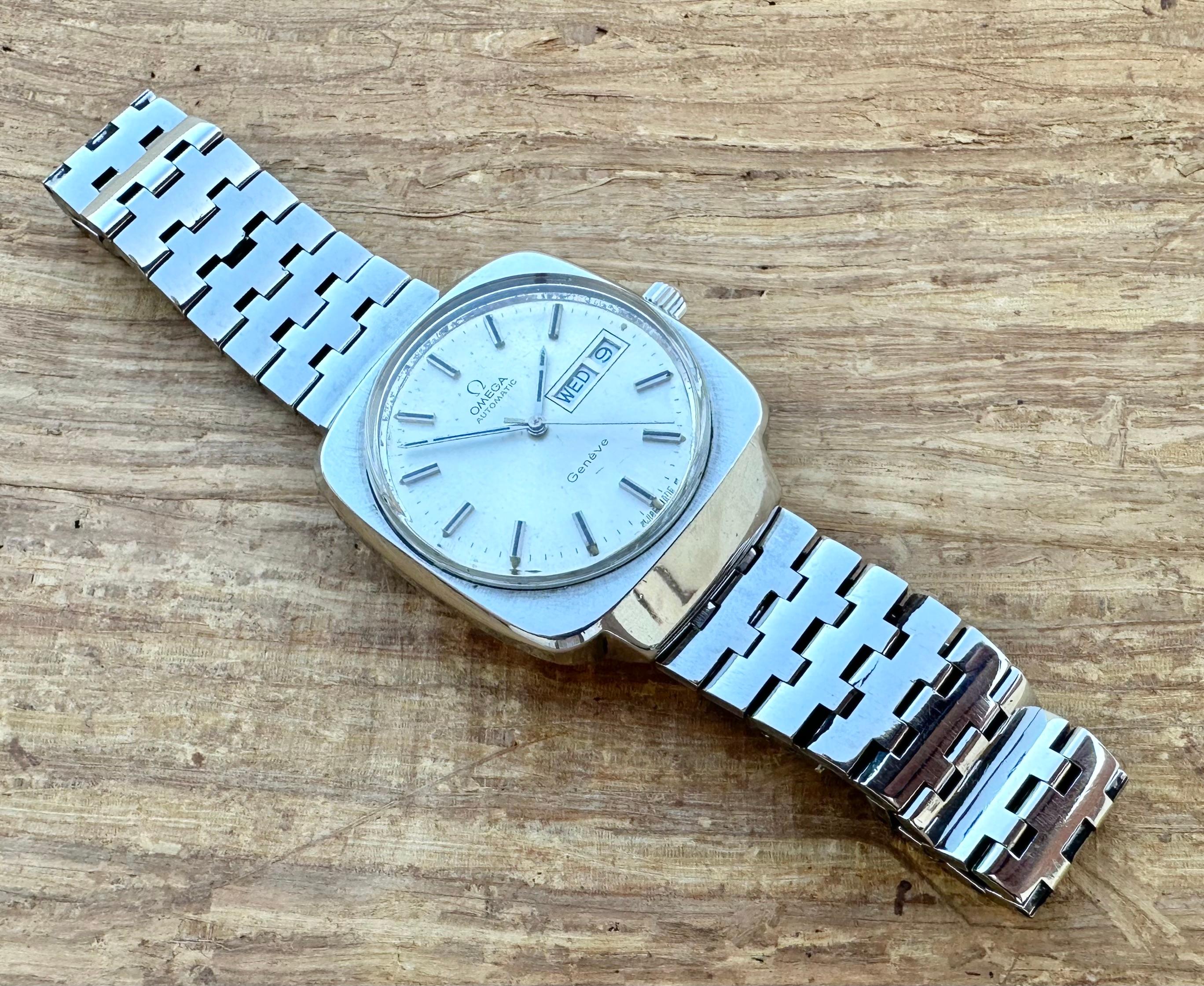 Omega Genève Ref 1660170 Montre automatique en acier inoxydable en vente 5
