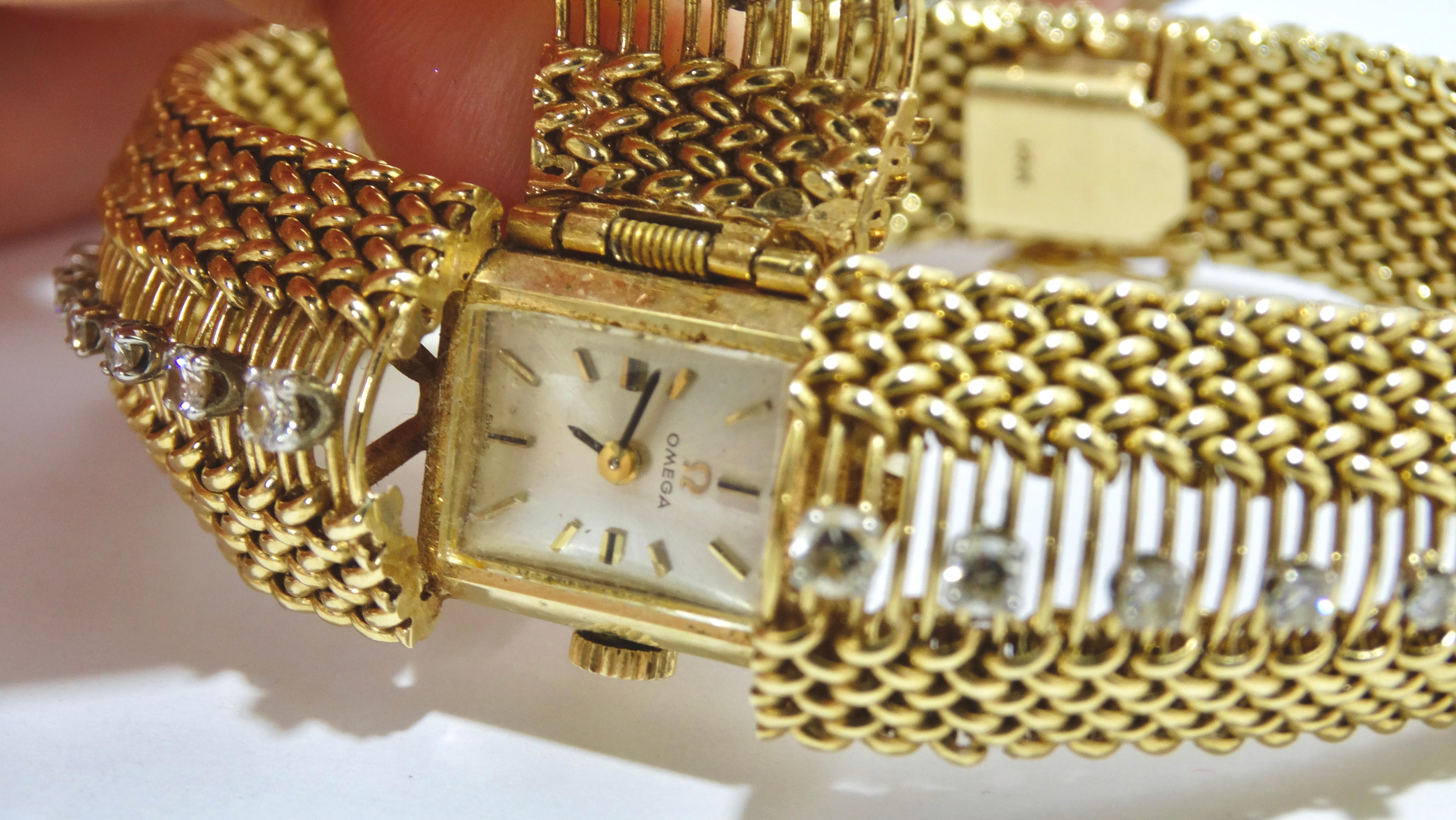 Omega Gold and Diamond Bracelet Watch In Excellent Condition In Scottsdale, AZ