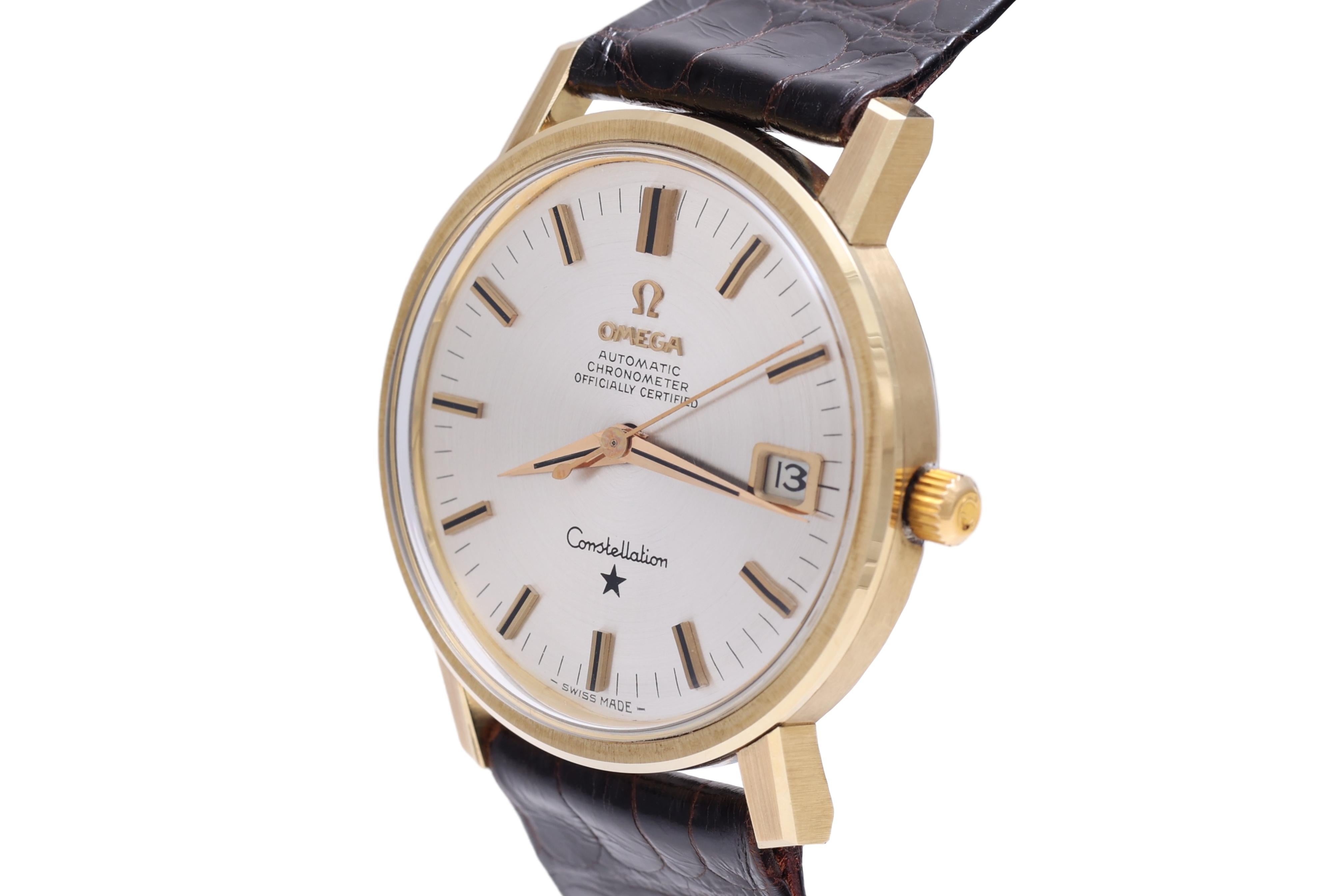 Omega Gold Cap Constellation Wrist Watch Ref 168.018 Chronometer Certified in unseen condition !

New old stock ! Real Collectors piece with original Omega Glass and sign in middle of glas.

Movement : Mechanical Automatic Caliber 561, 24 Jewels